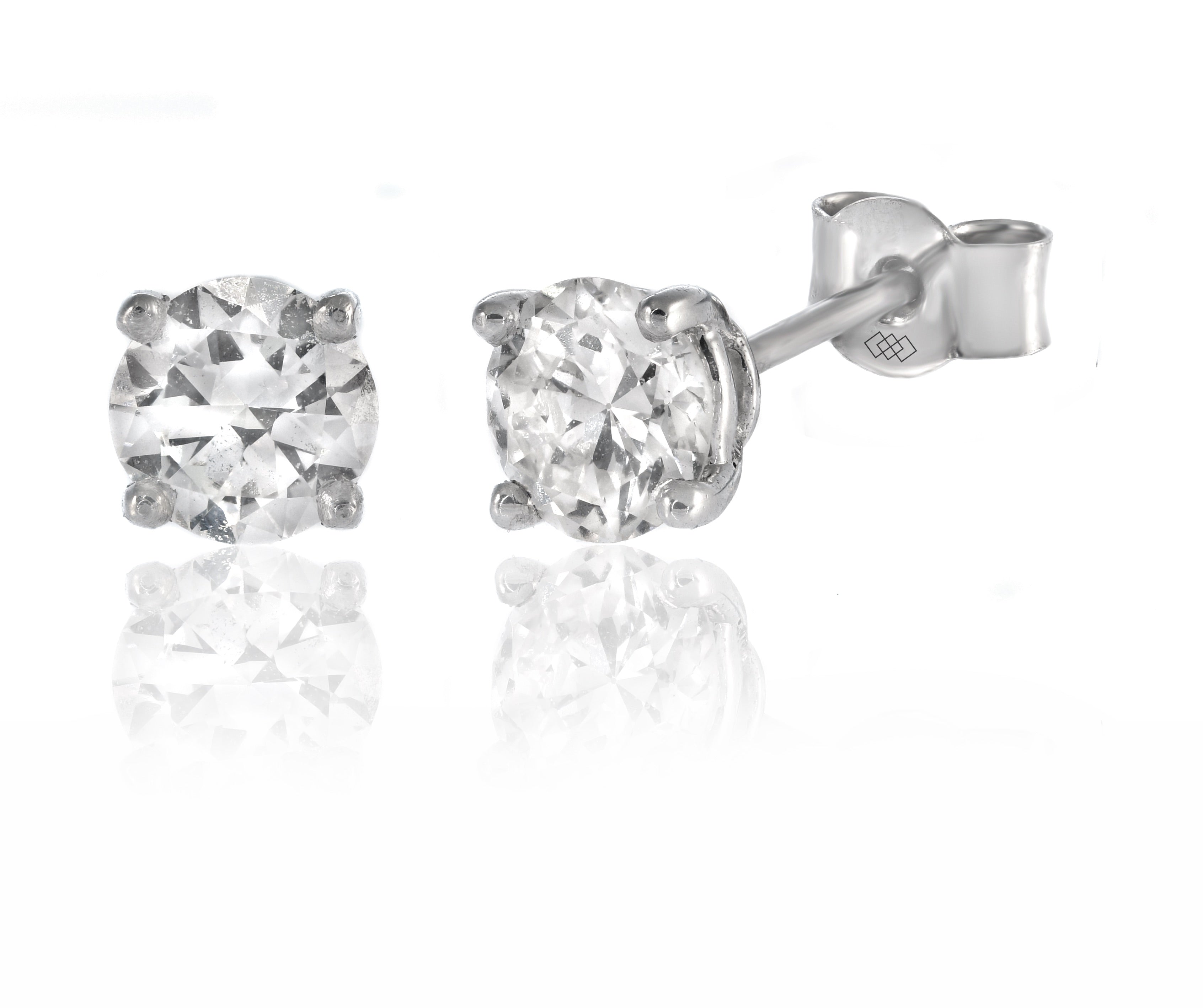 Earrings - Round Brilliant Cut Diamond Stud Earrings