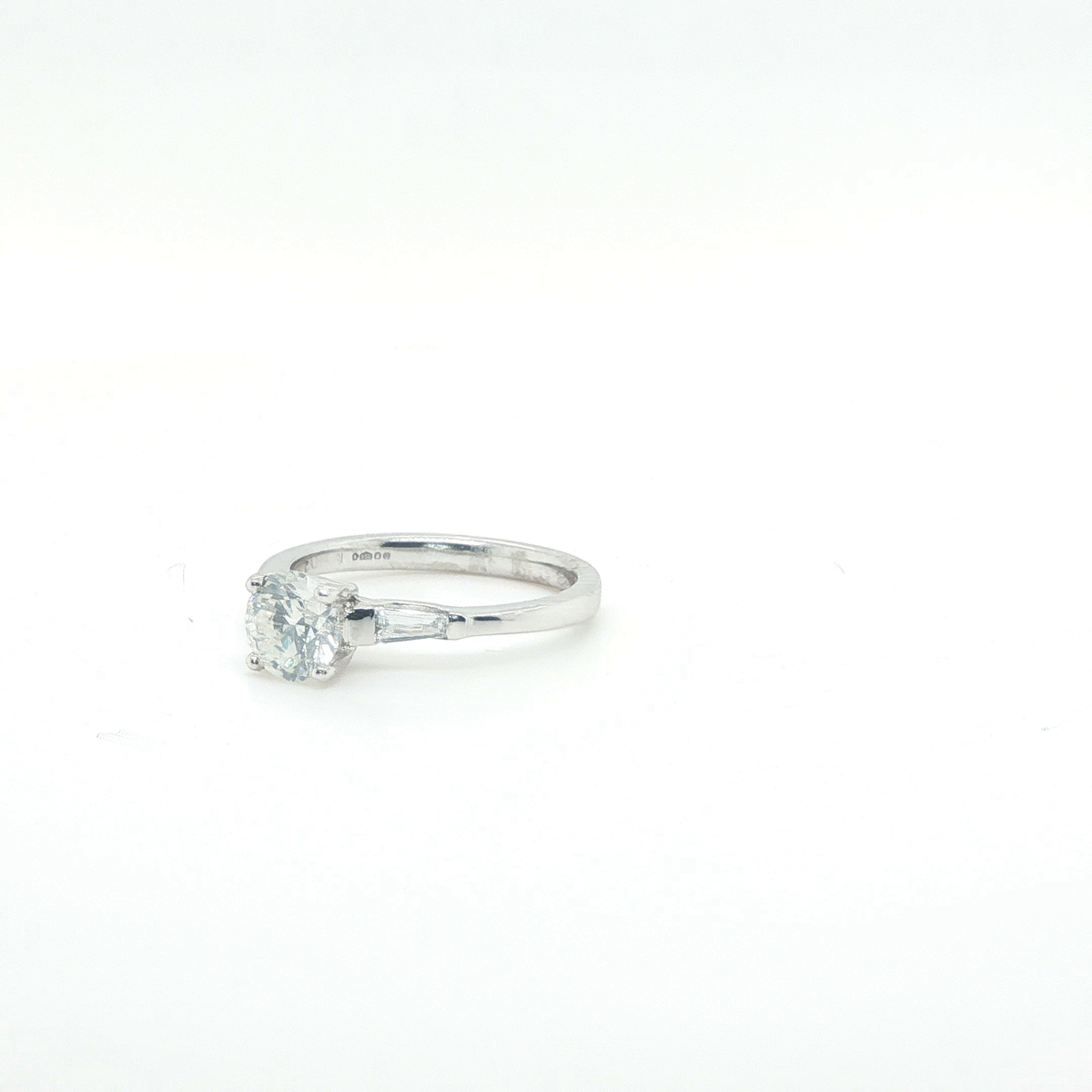 Classic Round Brilliant Cut Diamond Engagement Ring in White Gold
