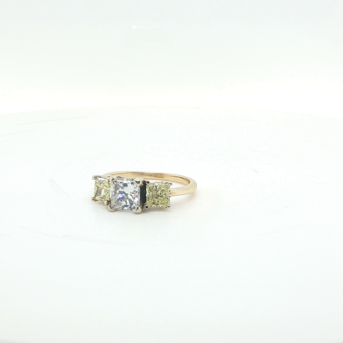 Radiant Cut Diamond Multi-Stone Ring in 18K Yellow Gold
