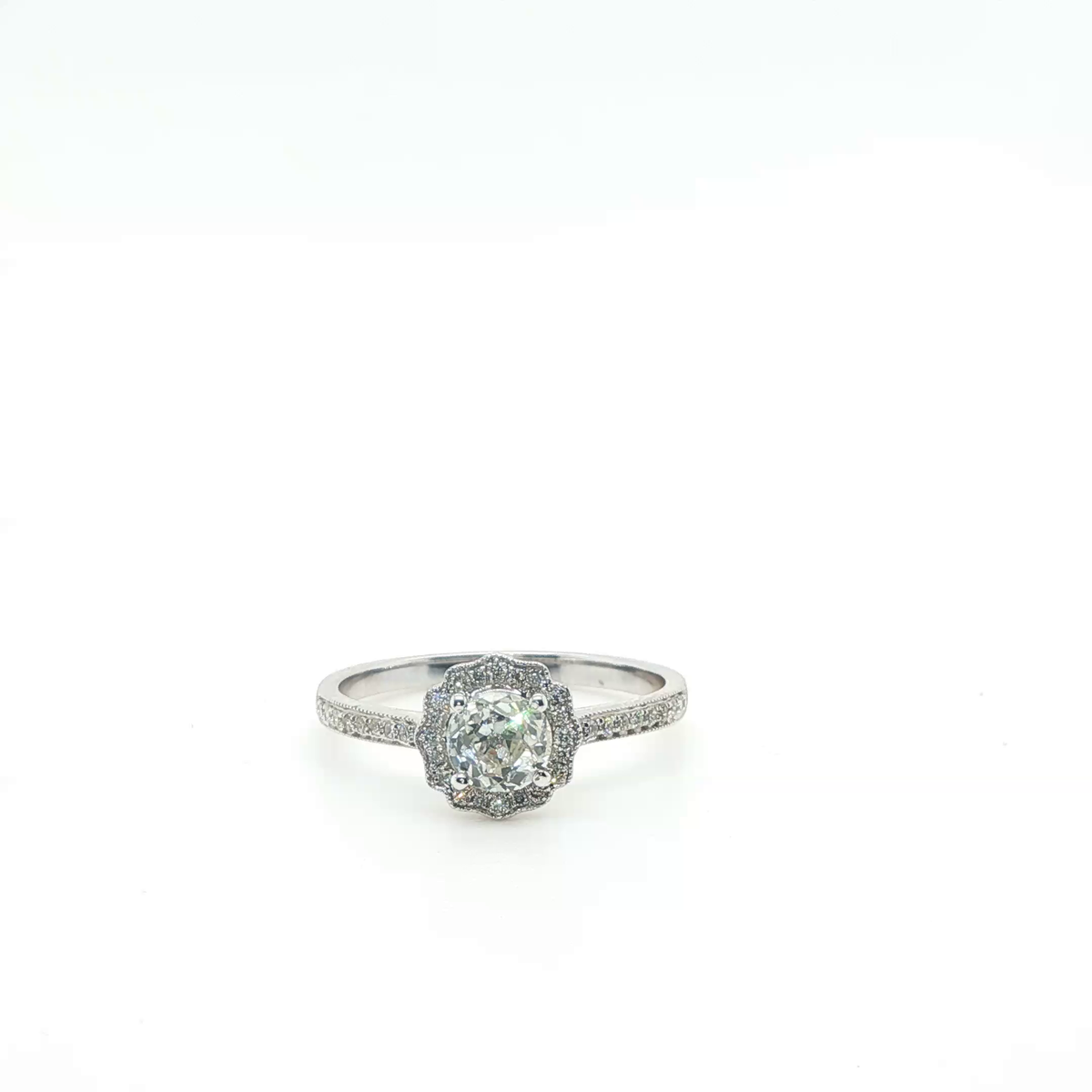 Round Brilliant Diamond Solitaire Engagement Ring in White Gold