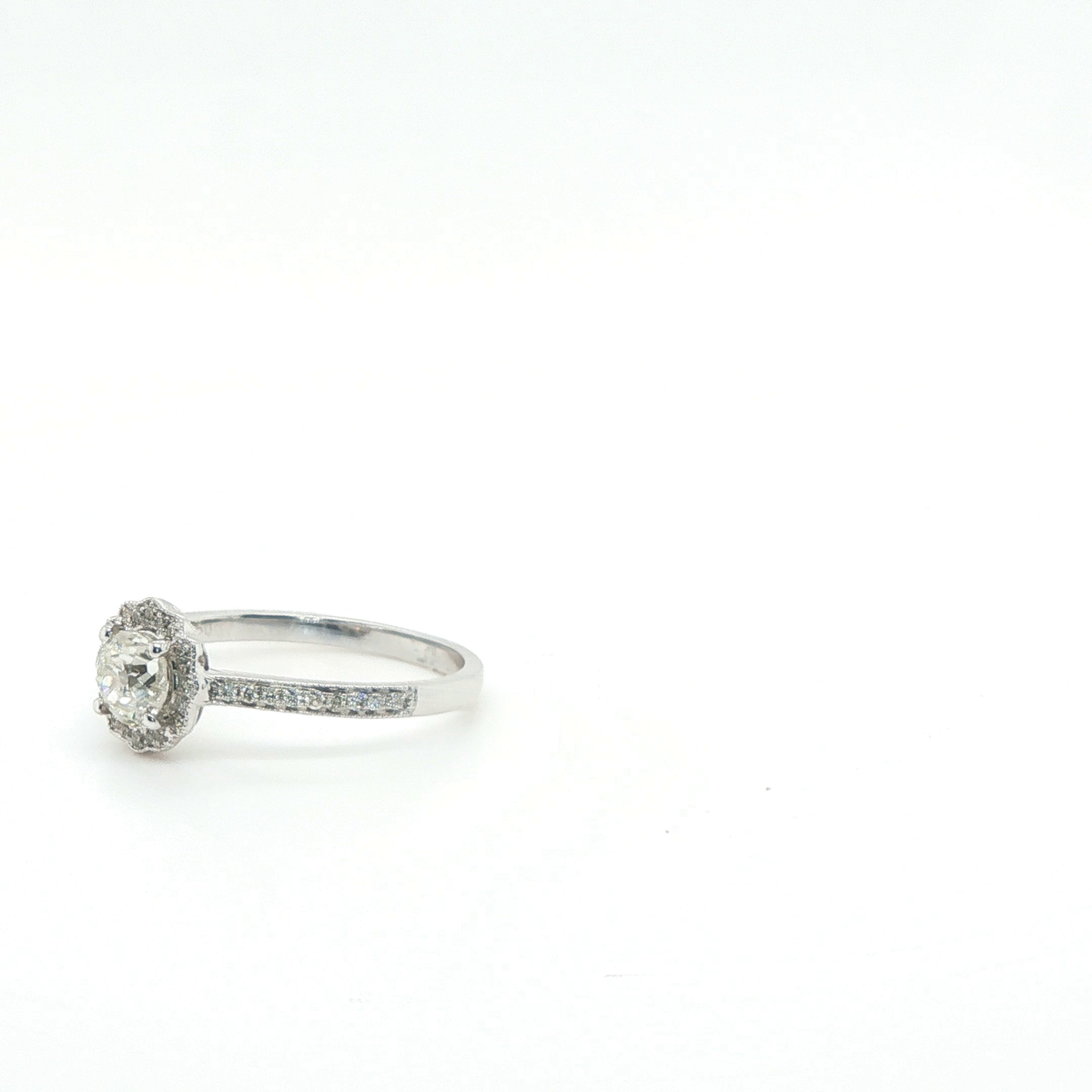 Round Brilliant Diamond Solitaire Engagement Ring in White Gold
