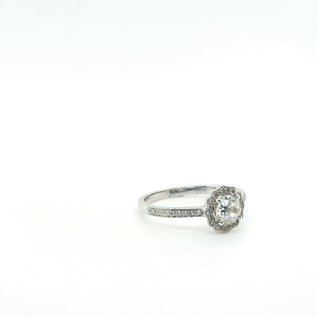 Round Brilliant Diamond Solitaire Engagement Ring in White Gold