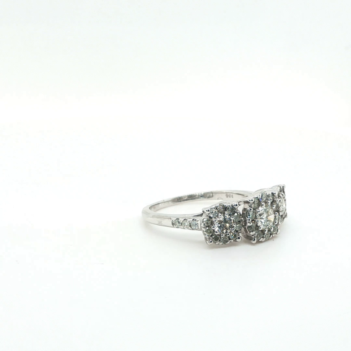 Elegant Round Brilliant Diamond Multistone Ring in White Gold