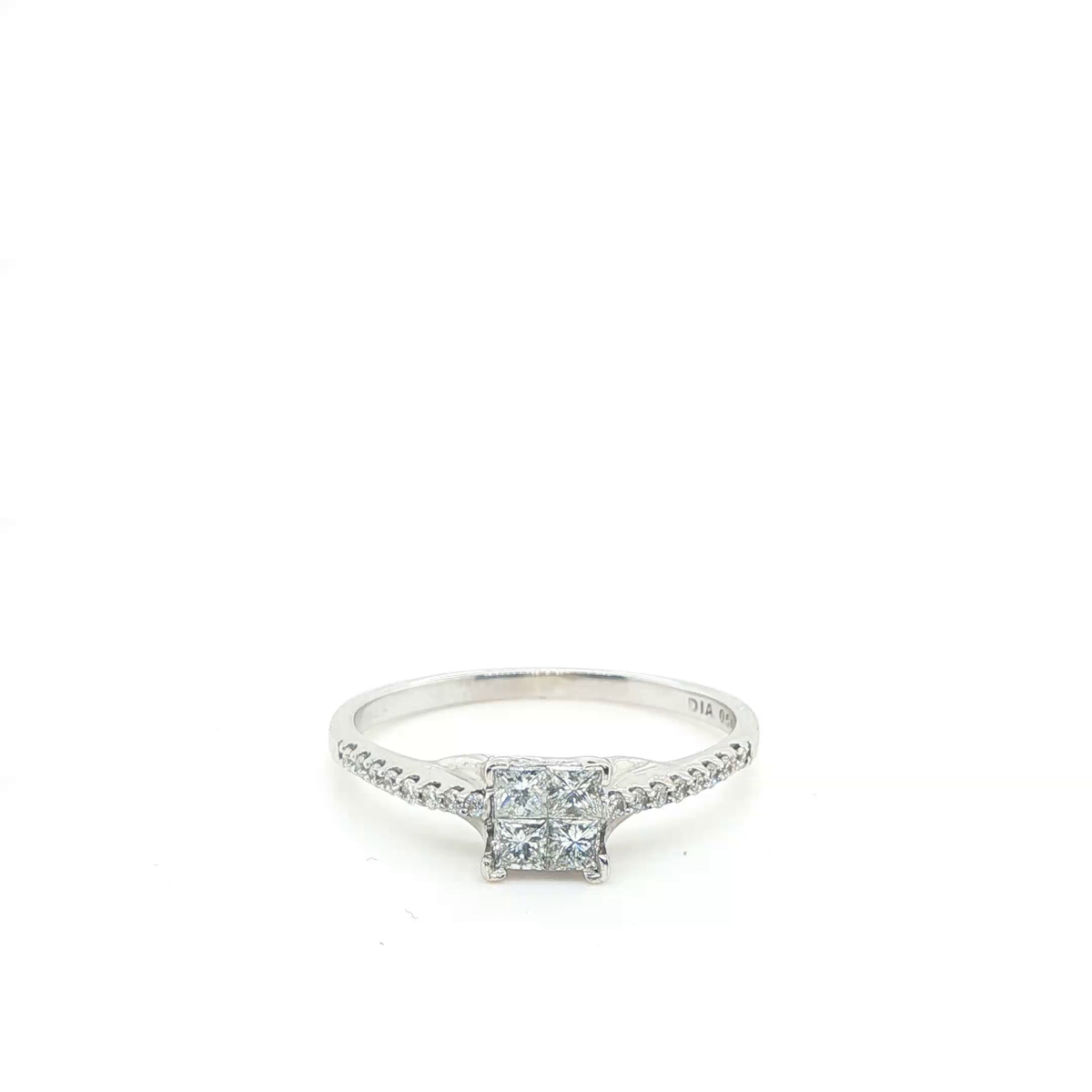Princess Cut Brilliant Diamond Engagement Ring in White Gold