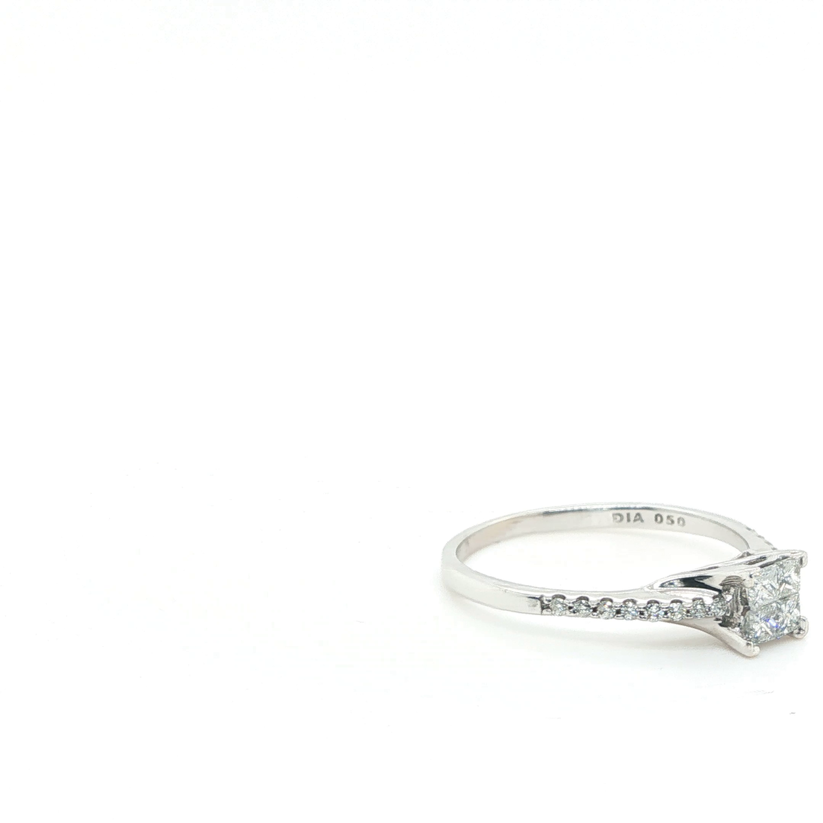Princess Cut Brilliant Diamond Engagement Ring in White Gold