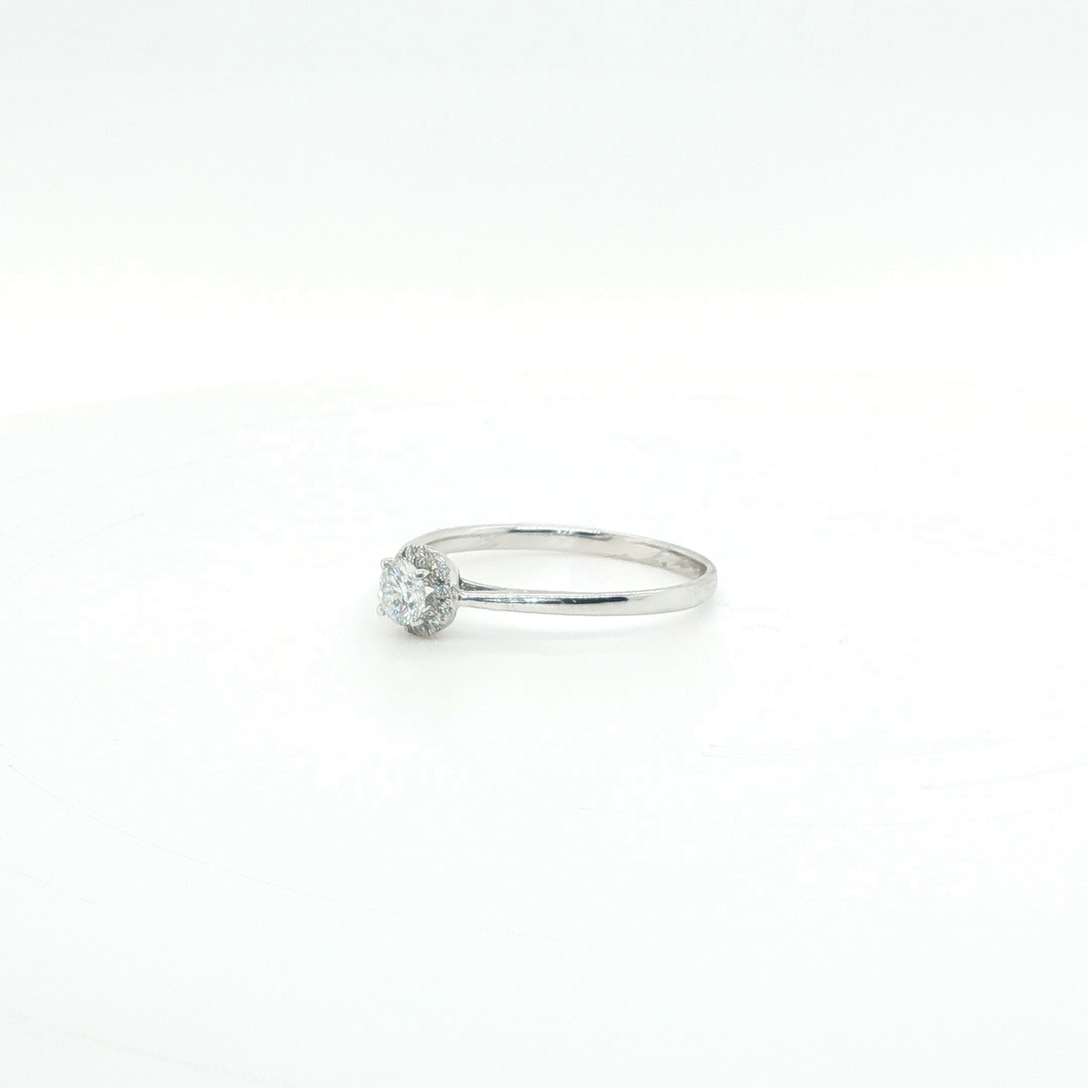 Classic Round Brilliant Diamond Solitaire Ring in Polished White Gold