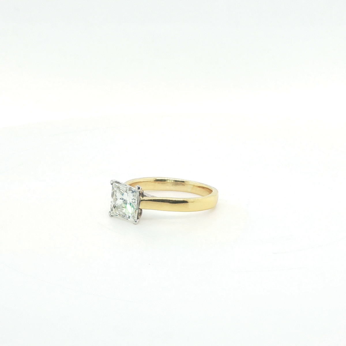 Princess Cut Brilliant Diamond Solitaire Ring in Yellow Gold