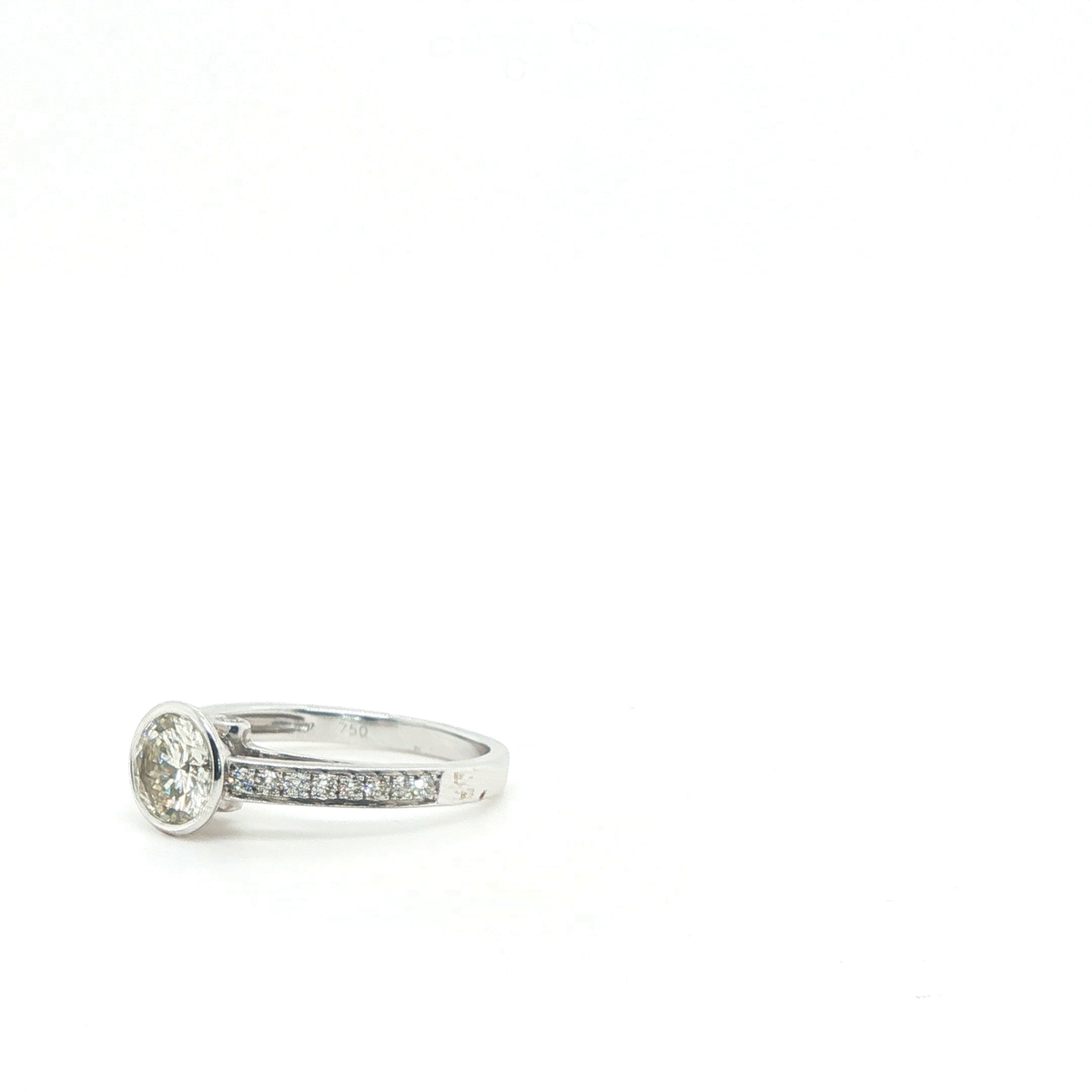 Round Brilliant Diamond Solitaire Engagement Ring in Polished White Gold