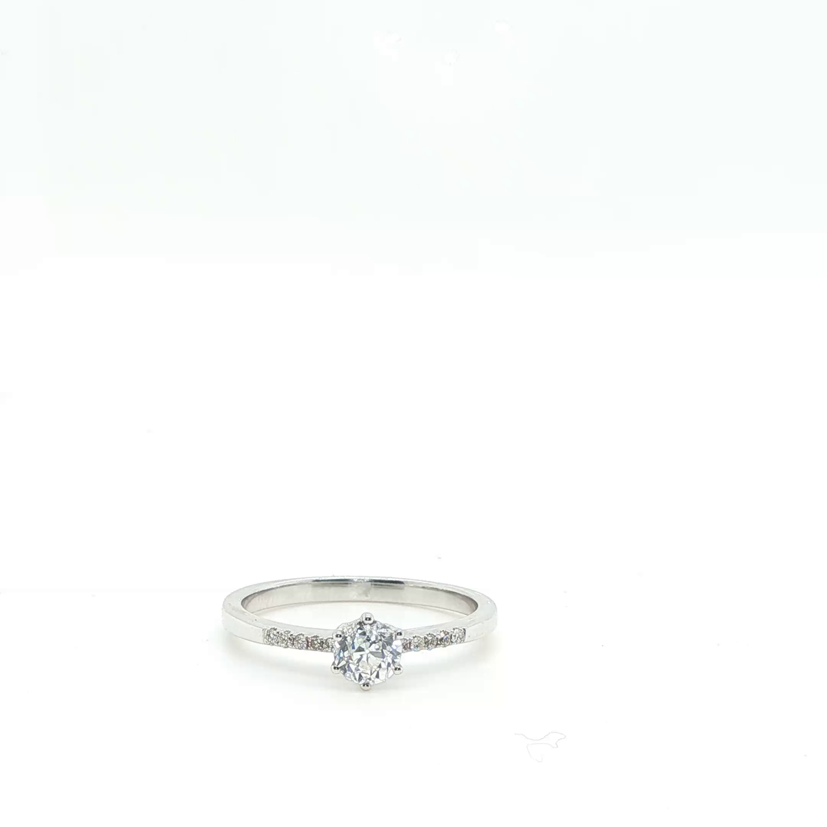 Classic Round Brilliant Diamond Solitaire Engagement Ring in White Gold