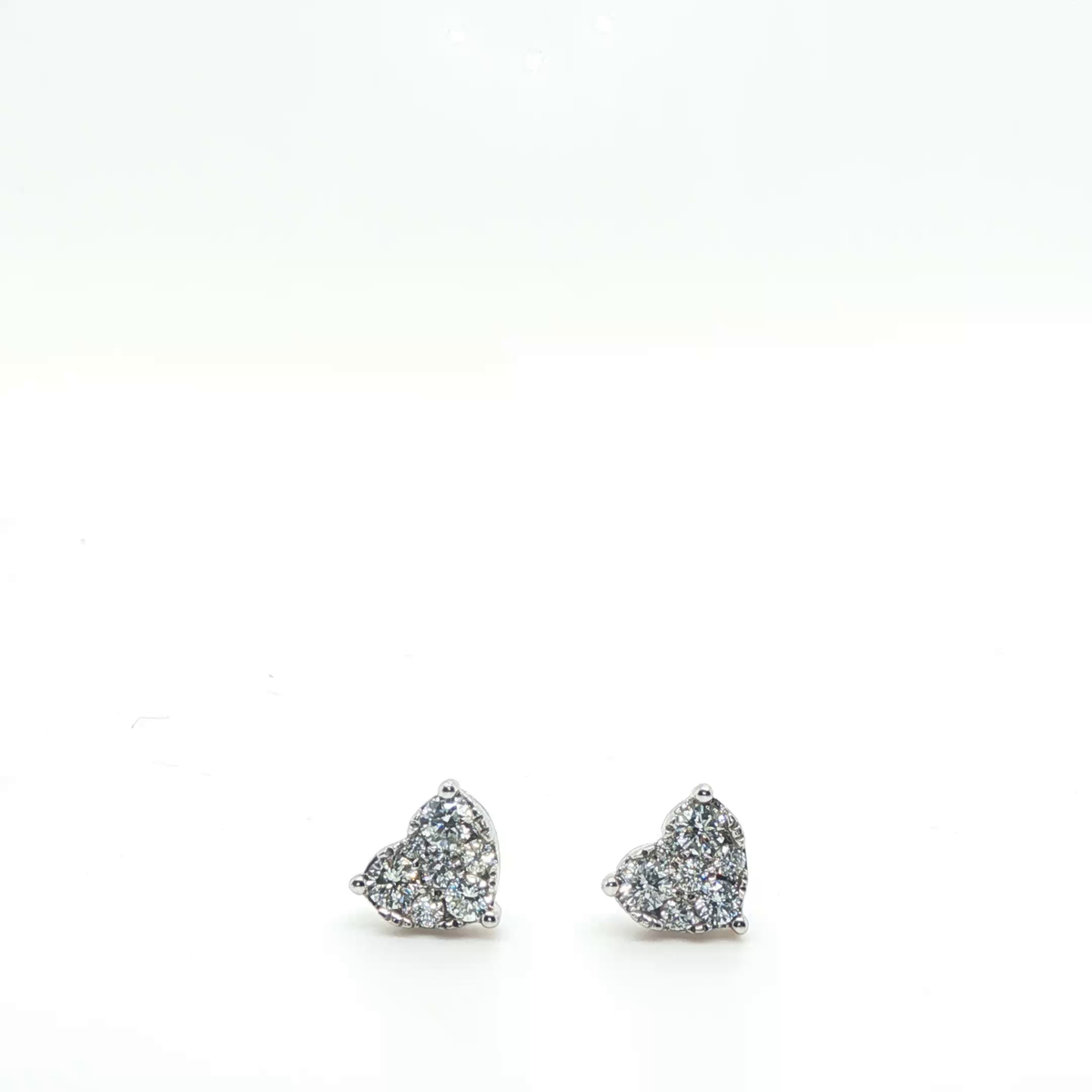 Round Brilliant-Cut Diamond Stud Earrings in White Gold