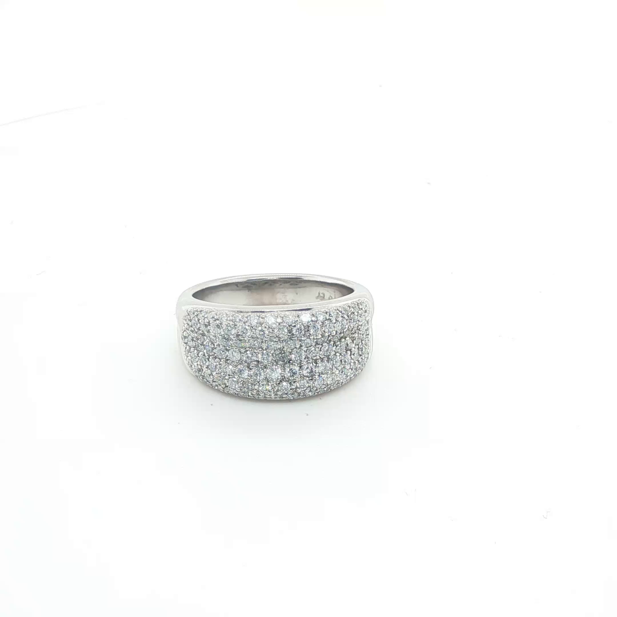 Minimalist Round Brilliant Diamond Platinum Band Ring