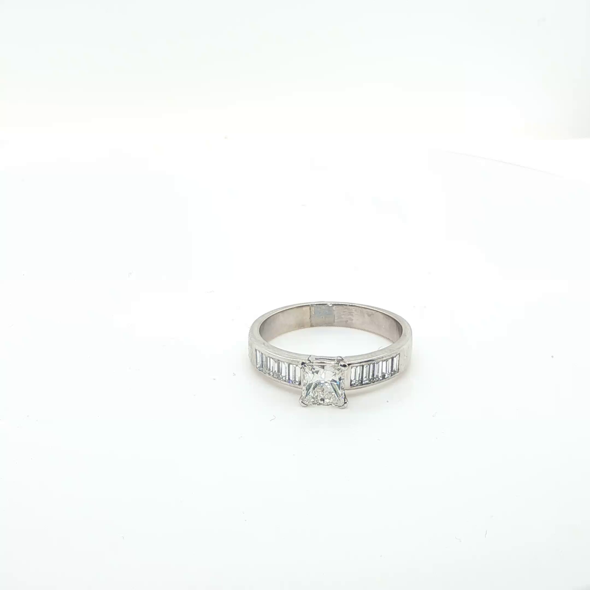 Princess Cut Brilliant Diamond Engagement Ring in White Gold