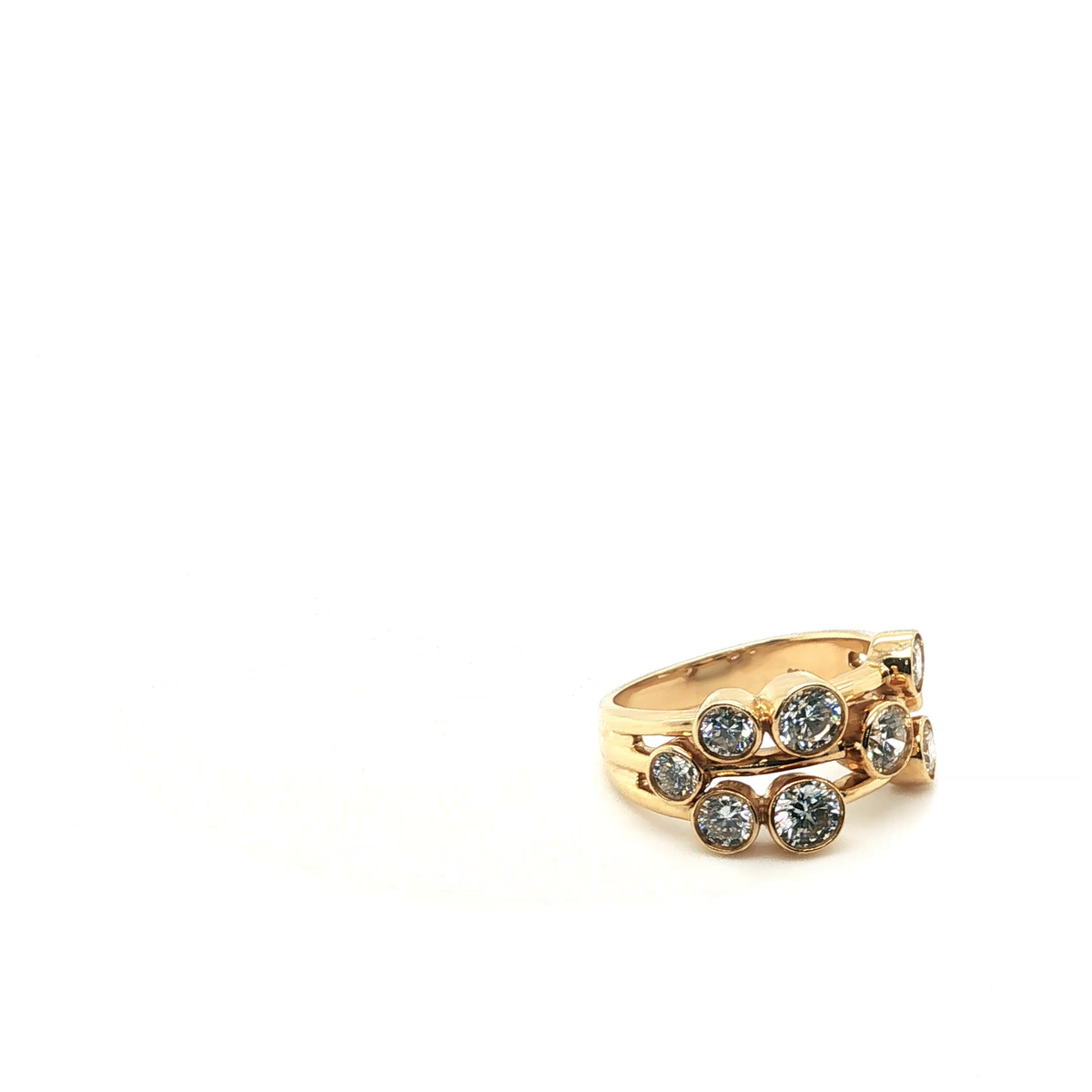 Round Brilliant Cut Diamond Stackable Band in Yellow Gold
