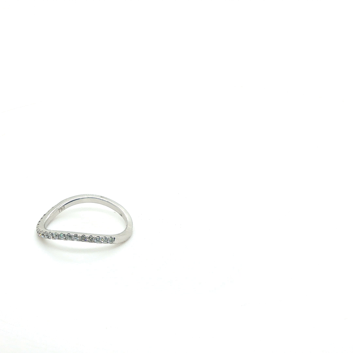 Classic White Gold Round Brilliant Cut Diamond Eternity Ring