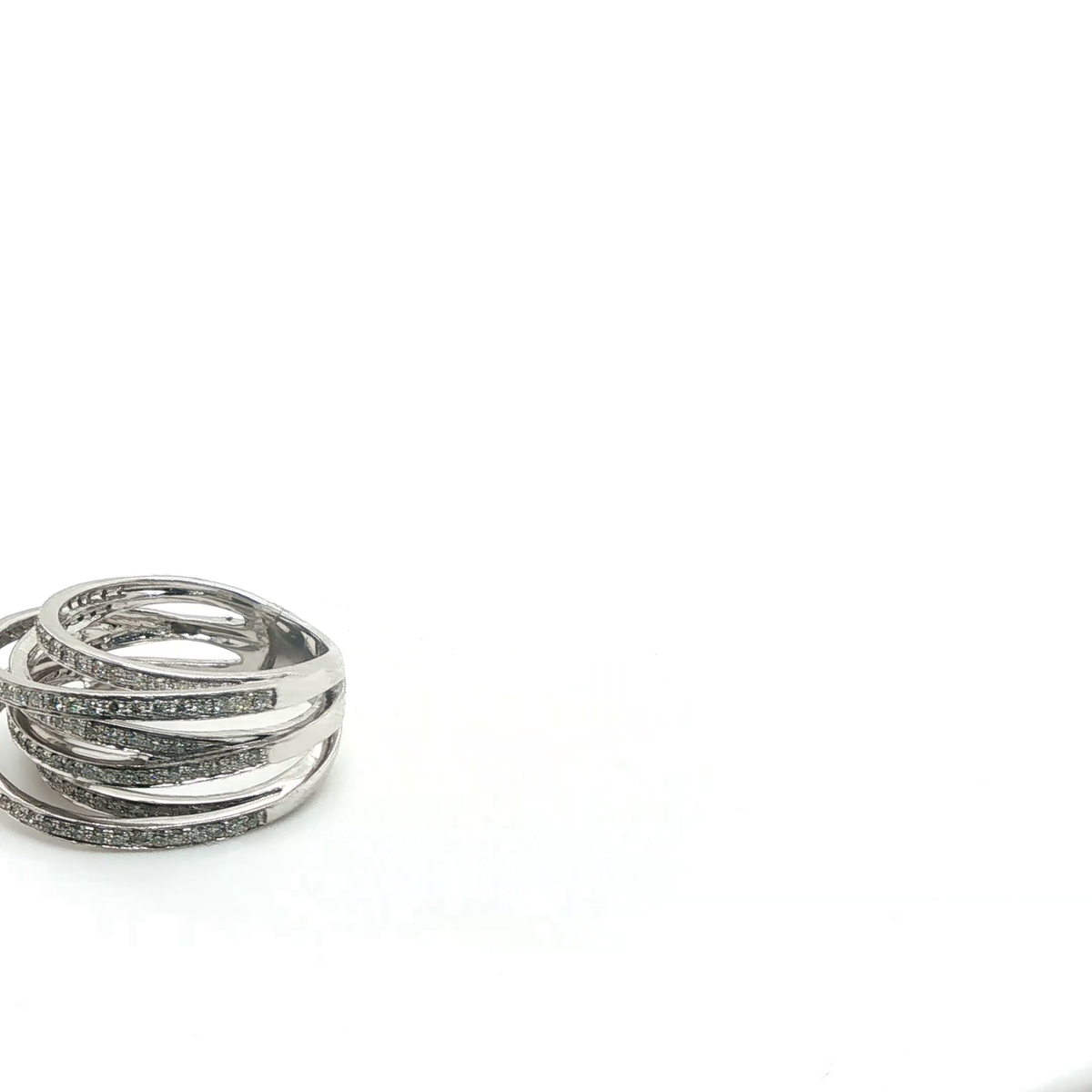 Exquisite Round Brilliant Diamond Stackable Ring in Polished White Gold