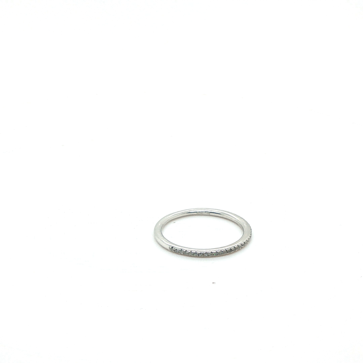 Round Brilliant Diamond Full Eternity Ring in 18k White Gold