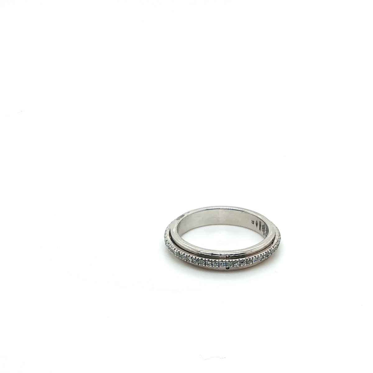 Classic Round Brilliant Diamond Full Eternity Band in White Gold
