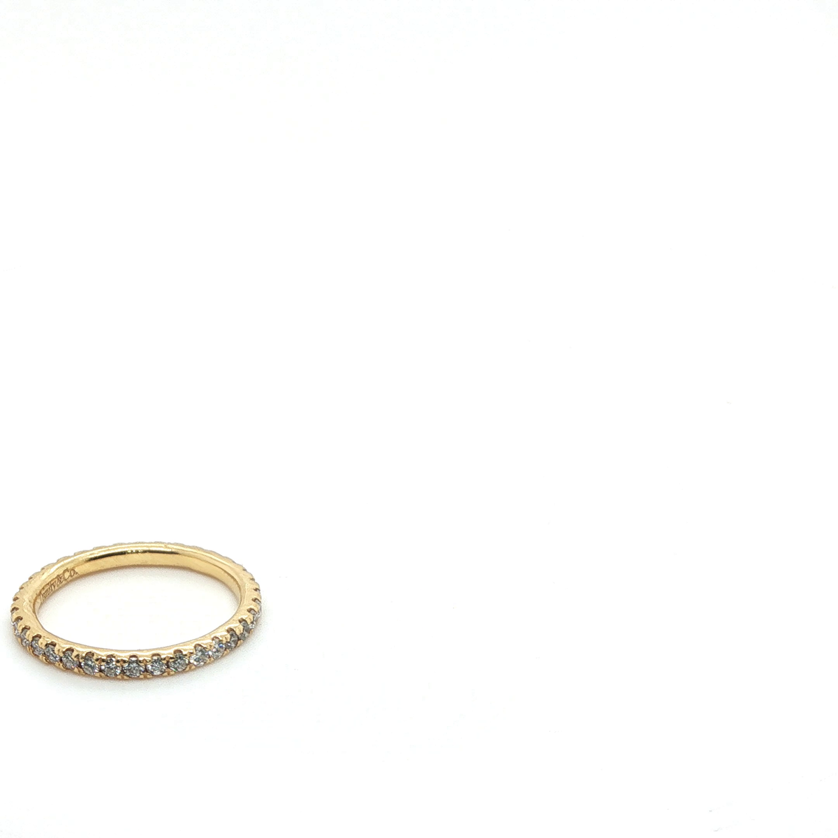 Round Brilliant Cut Diamond Eternity Ring in Polished Yellow Gold