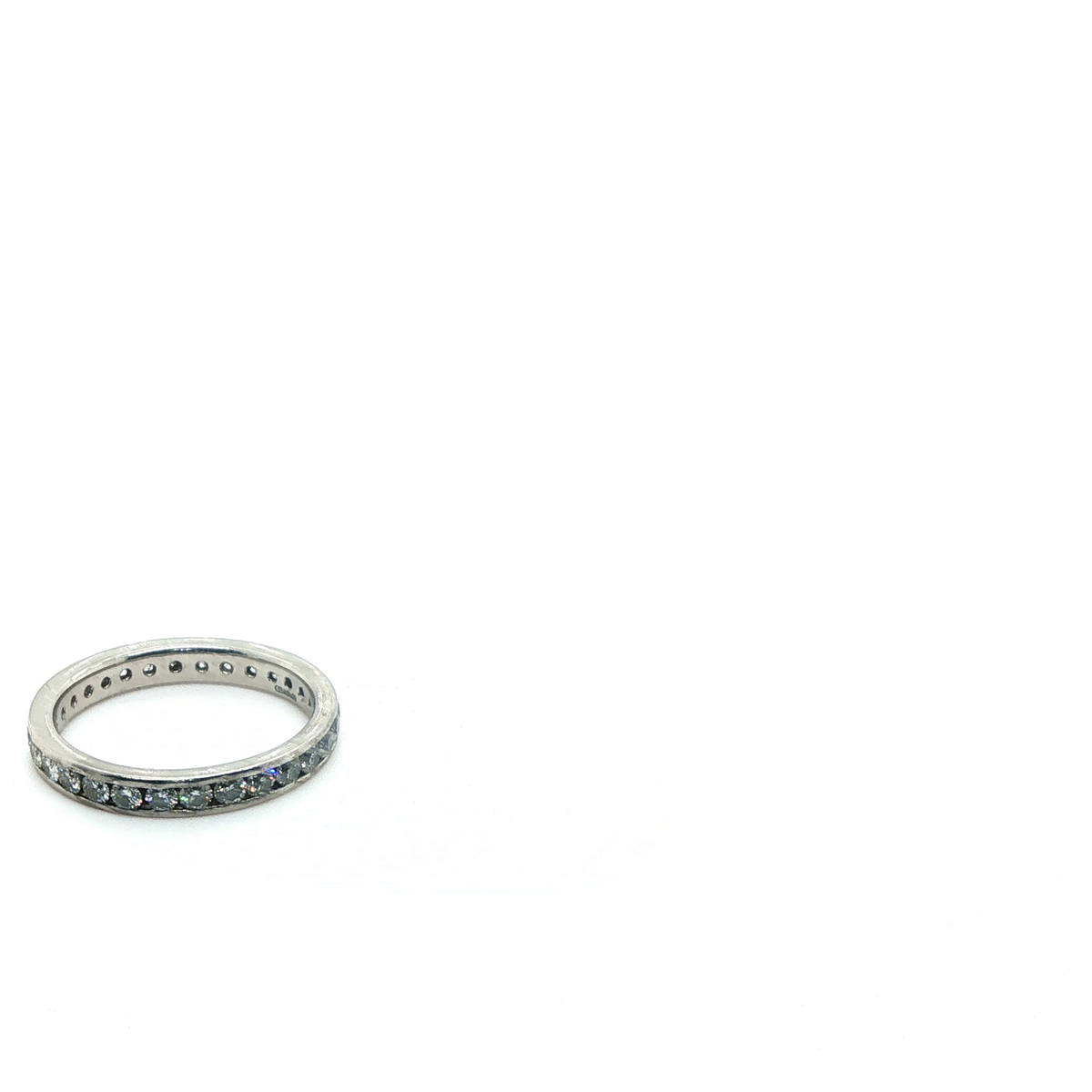 Round Brilliant Cut Diamond Eternity Ring in Platinum