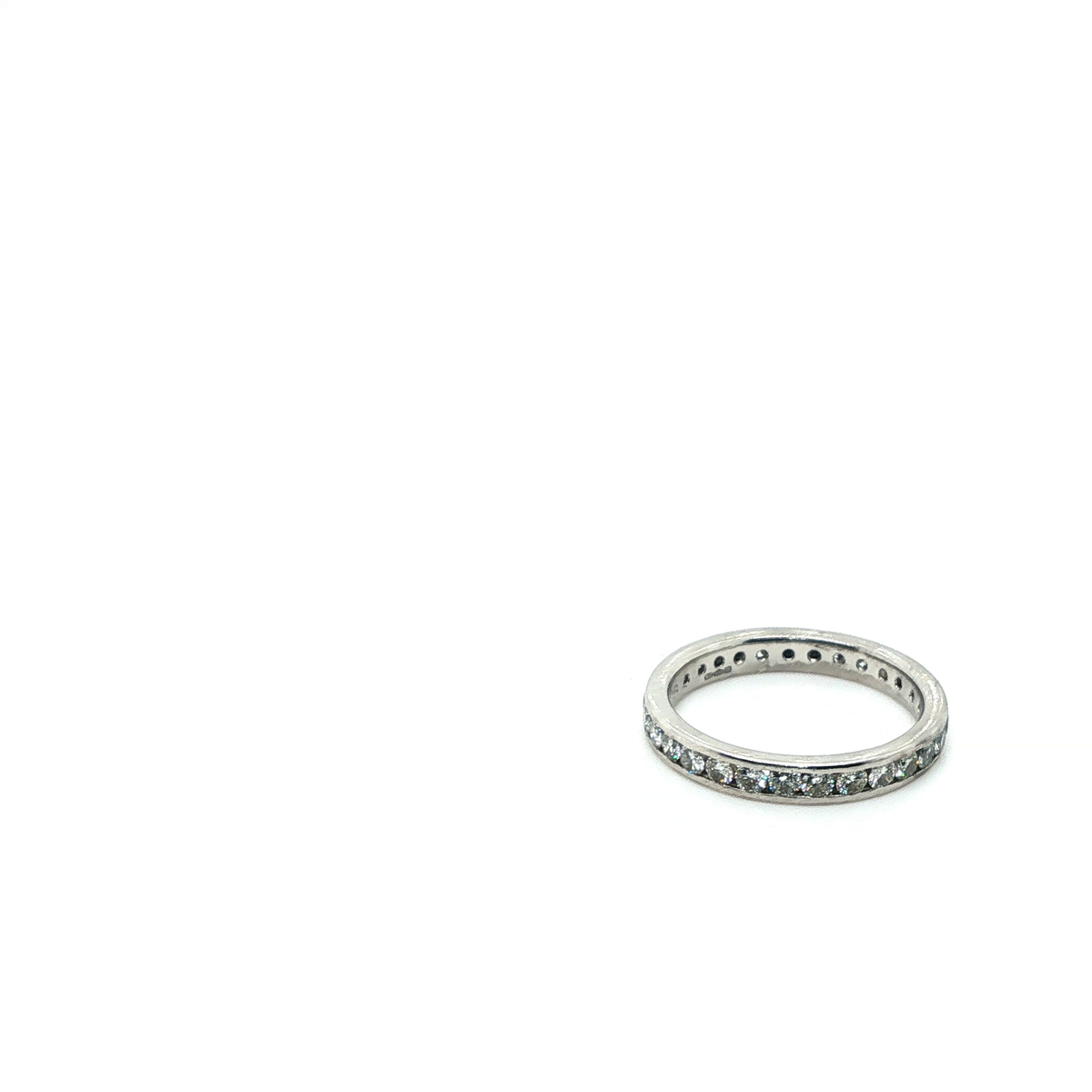 Round Brilliant Cut Diamond Eternity Ring in Platinum