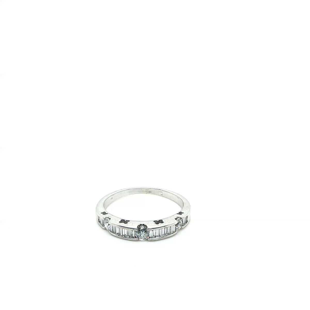 Engraved Round Brilliant Cut Diamond White Gold Band Ring