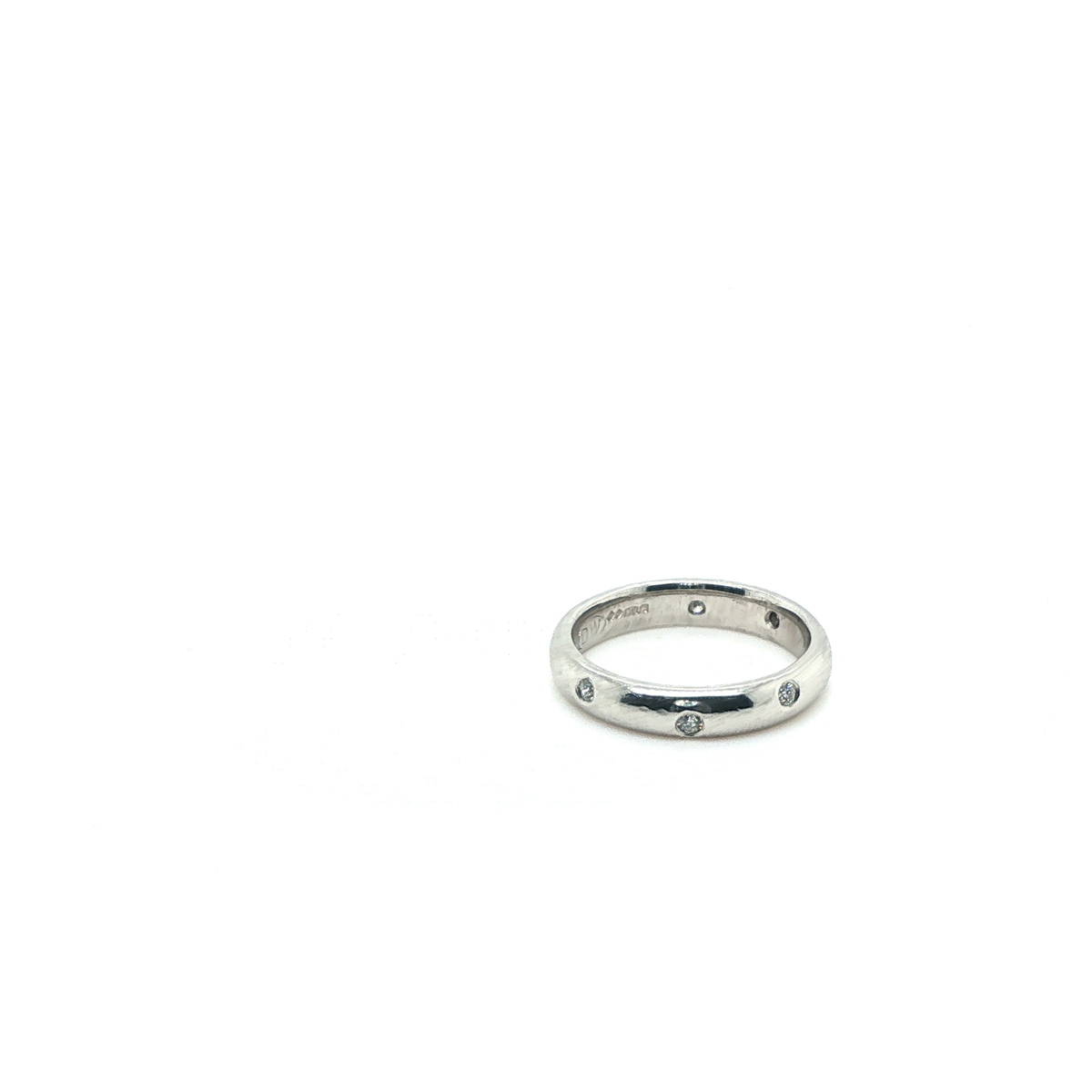 Round Brilliant-Cut Flush-Set Diamond Band Ring in Platinum