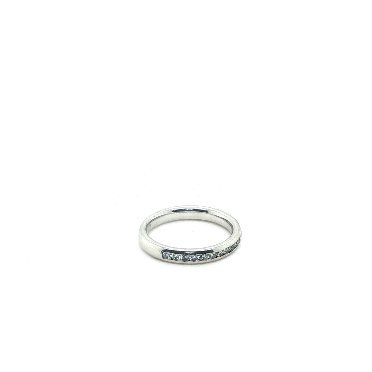 Classic Round Brilliant Diamond Full Eternity Band in Platinum