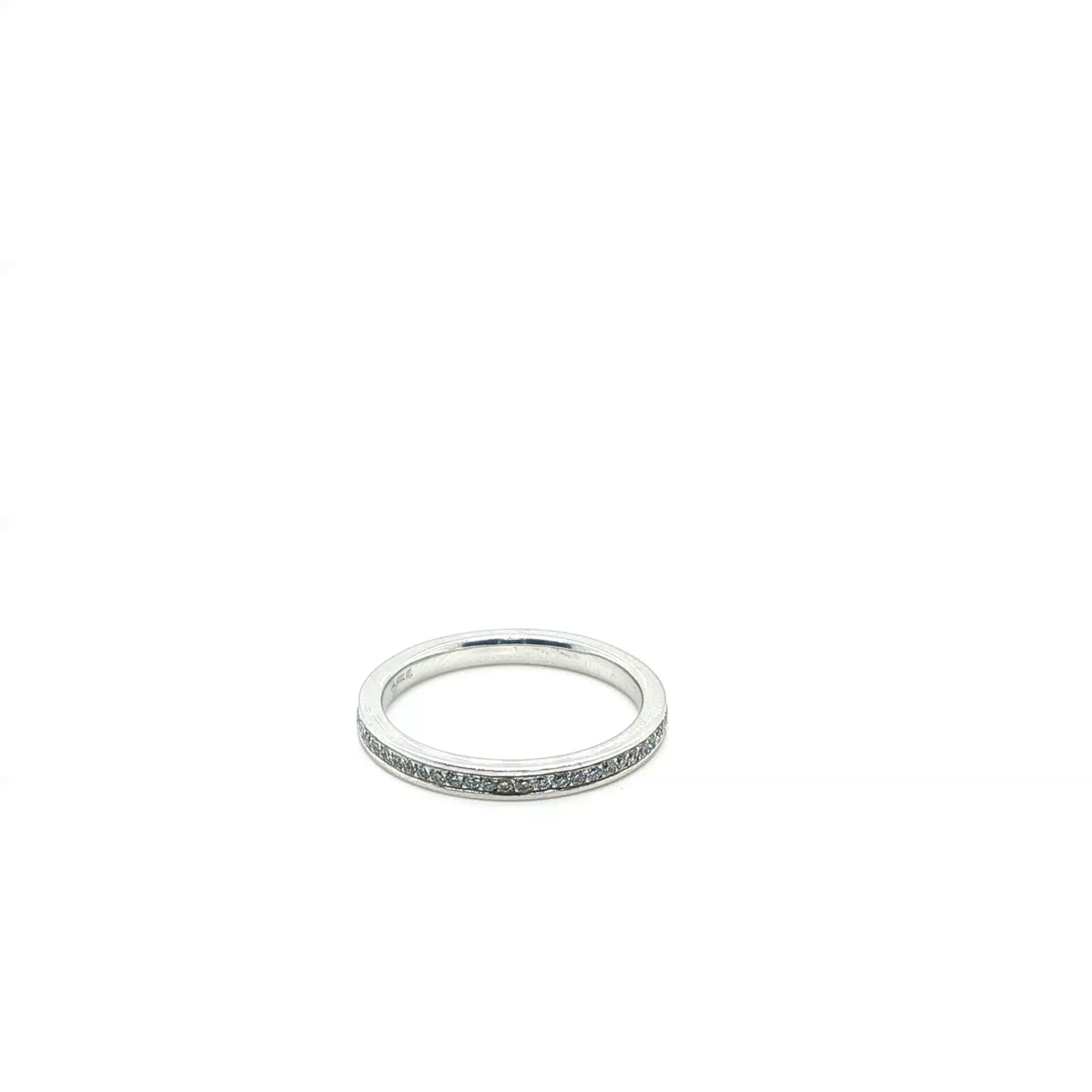 Round Brilliant Diamond Pavé Full Eternity Ring in 18k White Gold