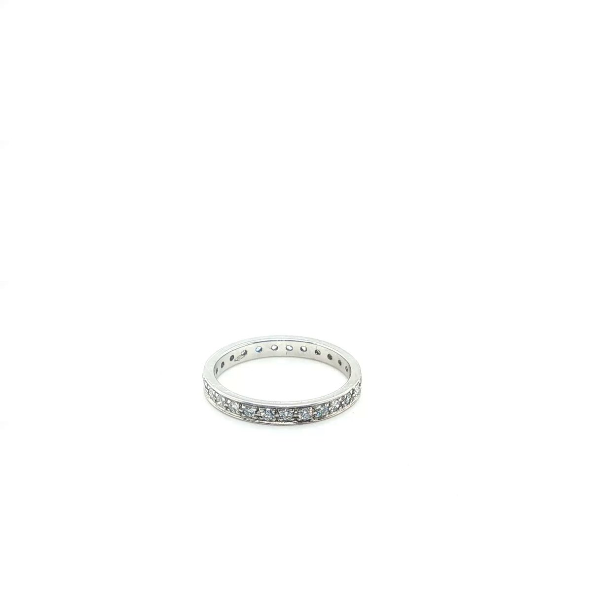 Round Brilliant Cut Diamond Eternity Ring in White Gold