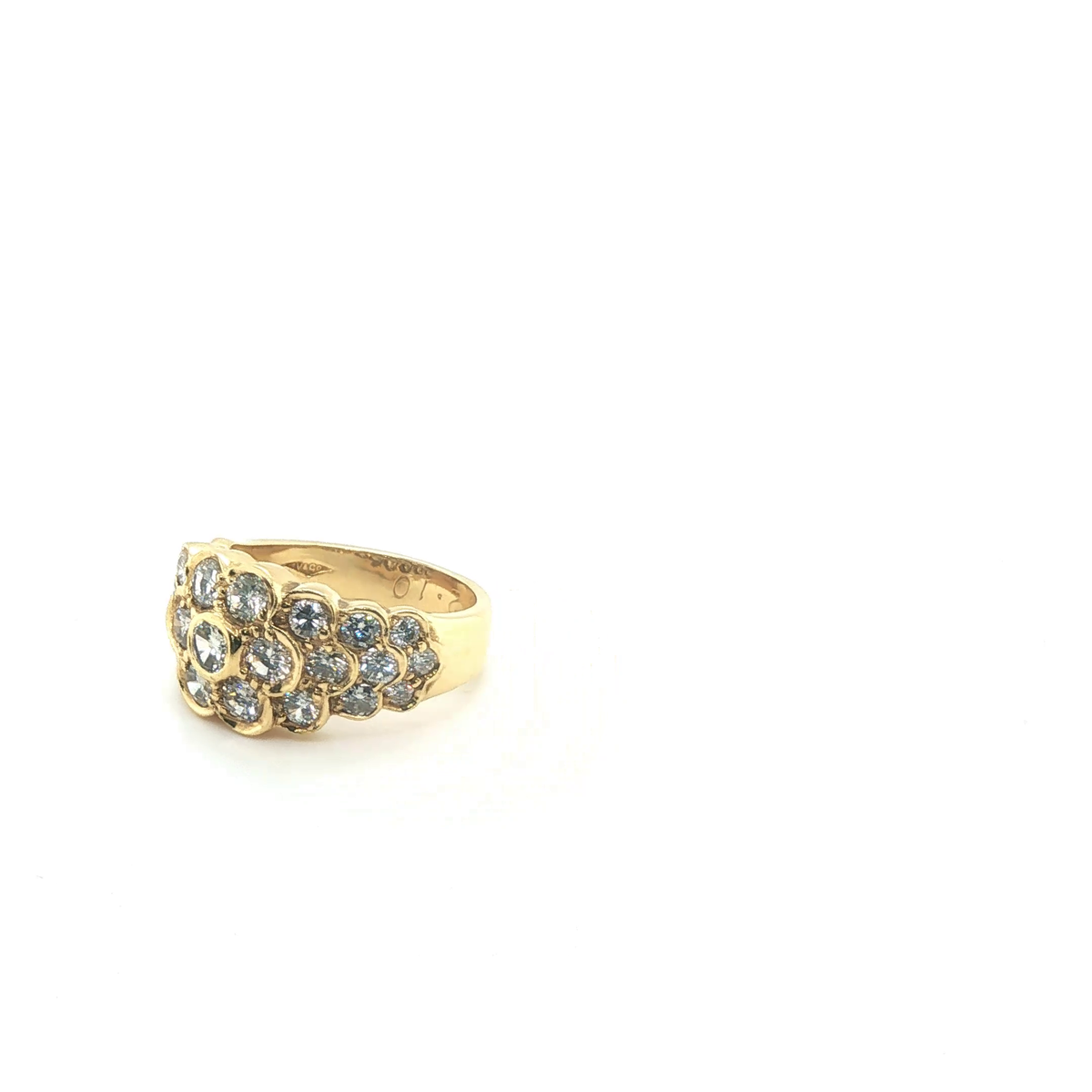 Elegant Round Brilliant Diamond Cocktail Ring in Polished Yellow Gold