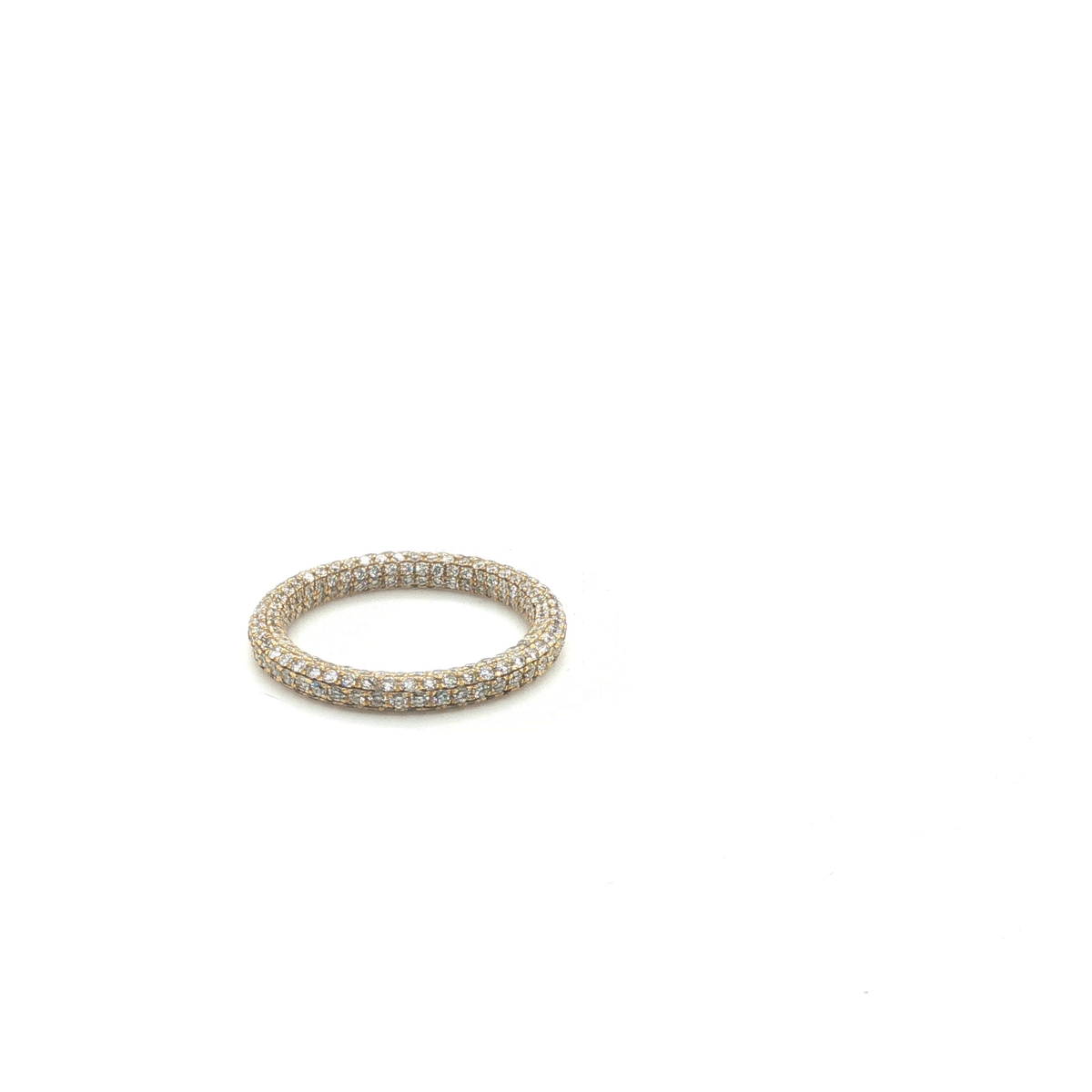 Classic Round Brilliant Cut Diamond Eternity Ring in Yellow Gold