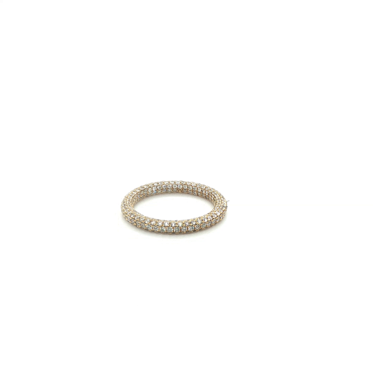 Classic Round Brilliant Cut Diamond Eternity Ring in Yellow Gold
