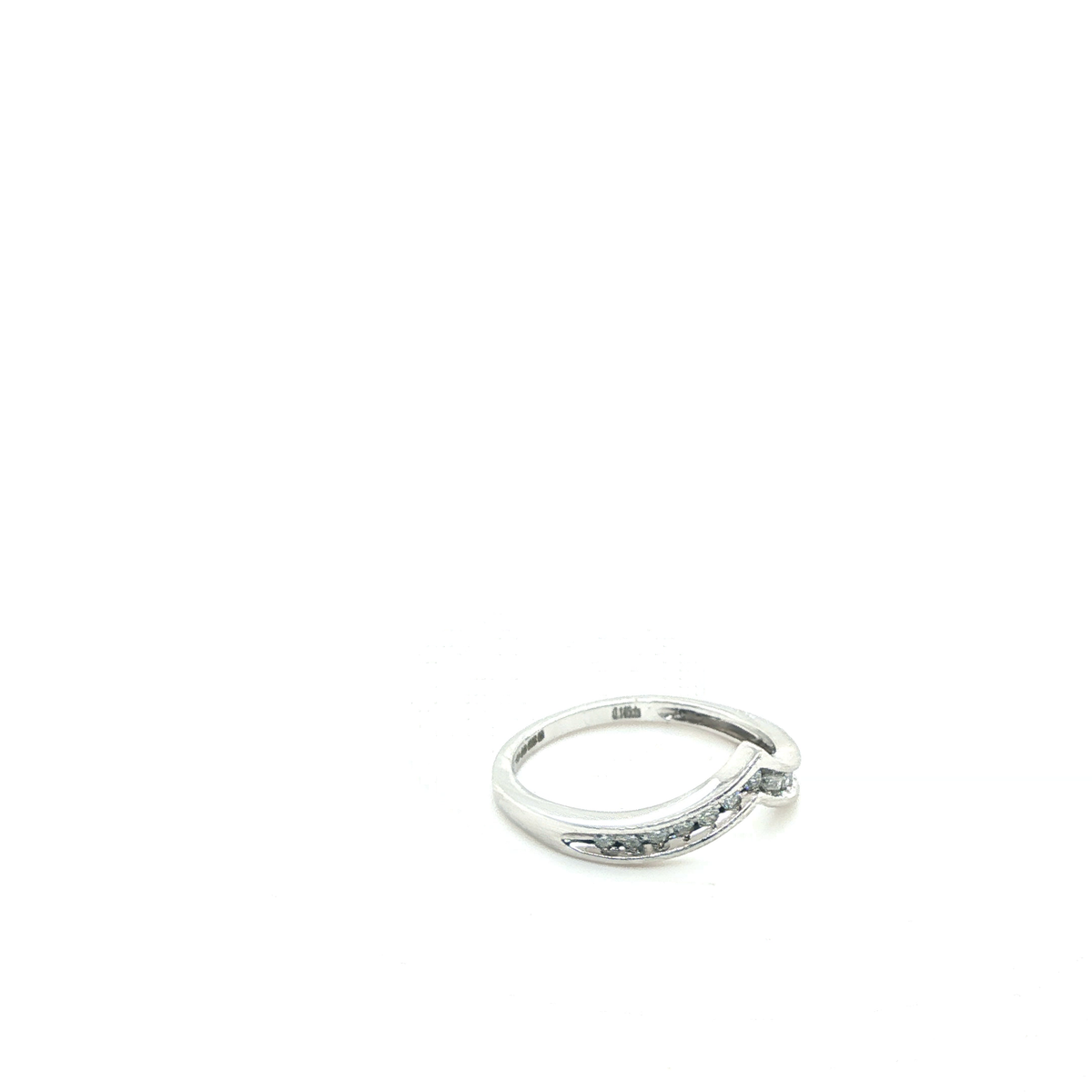 Modern White Gold Wedding Band with Brilliant Cut Diamond and Custom Internal Engraving