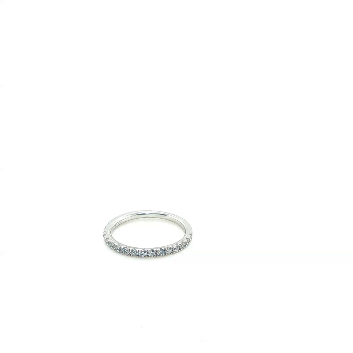Classic Round Brilliant Cut Diamond Eternity Ring in Platinum