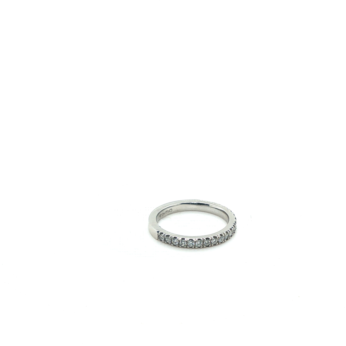Round Brilliant Cut Diamond Eternity Ring in Platinum
