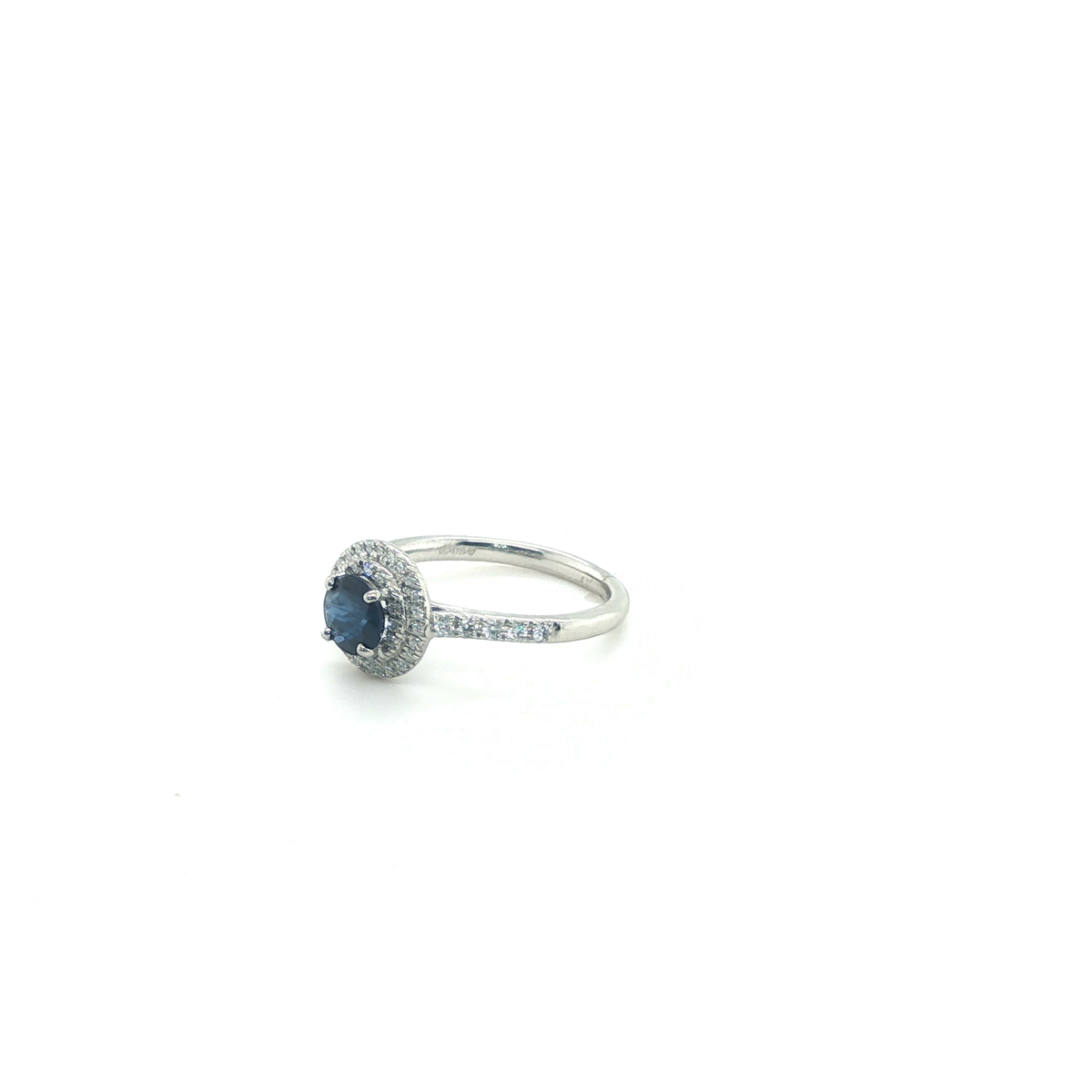 Royal Blue Round Brilliant Sapphire Pavé Engagement Ring in Platinum