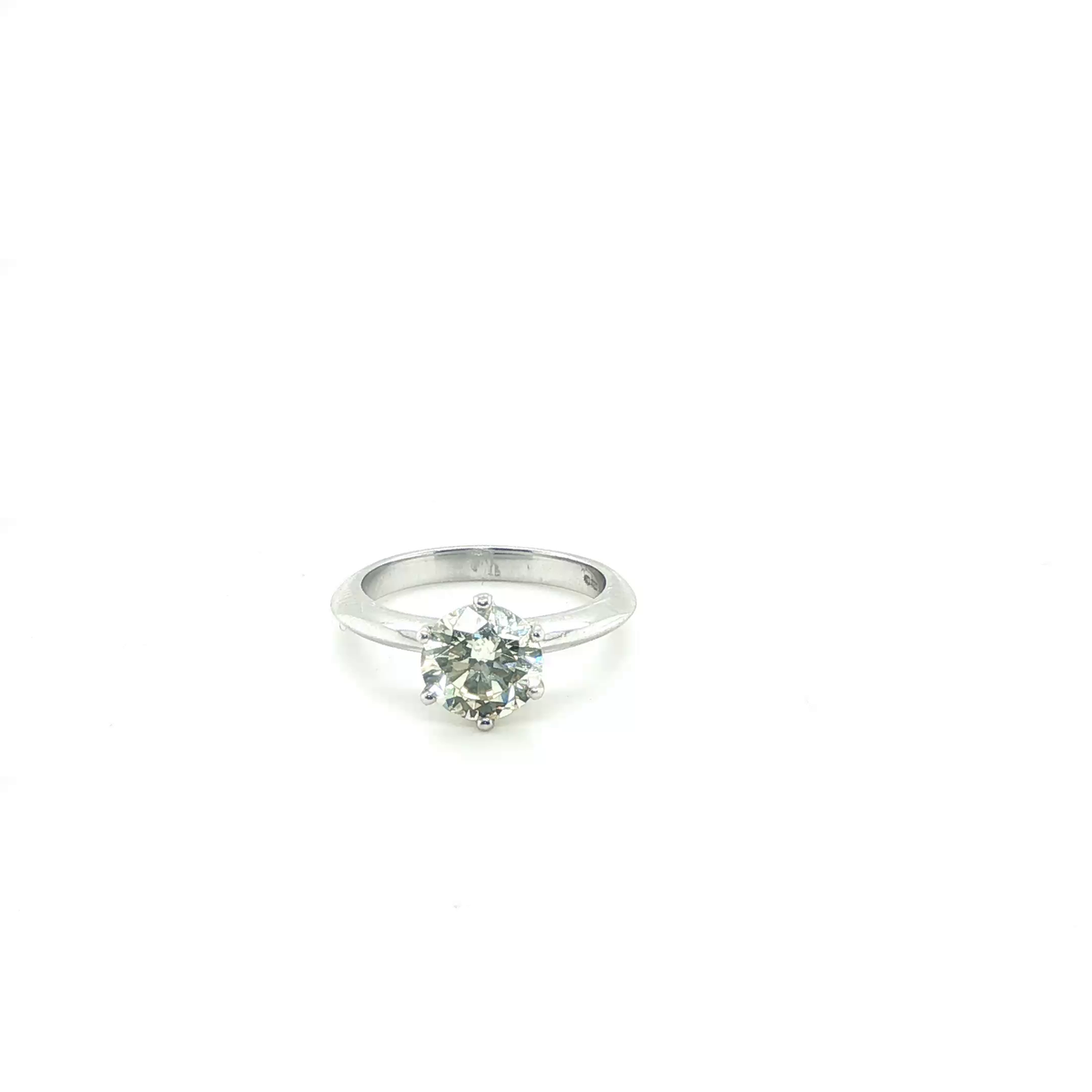 Classic Round Brilliant Diamond Solitaire Ring in Platinum