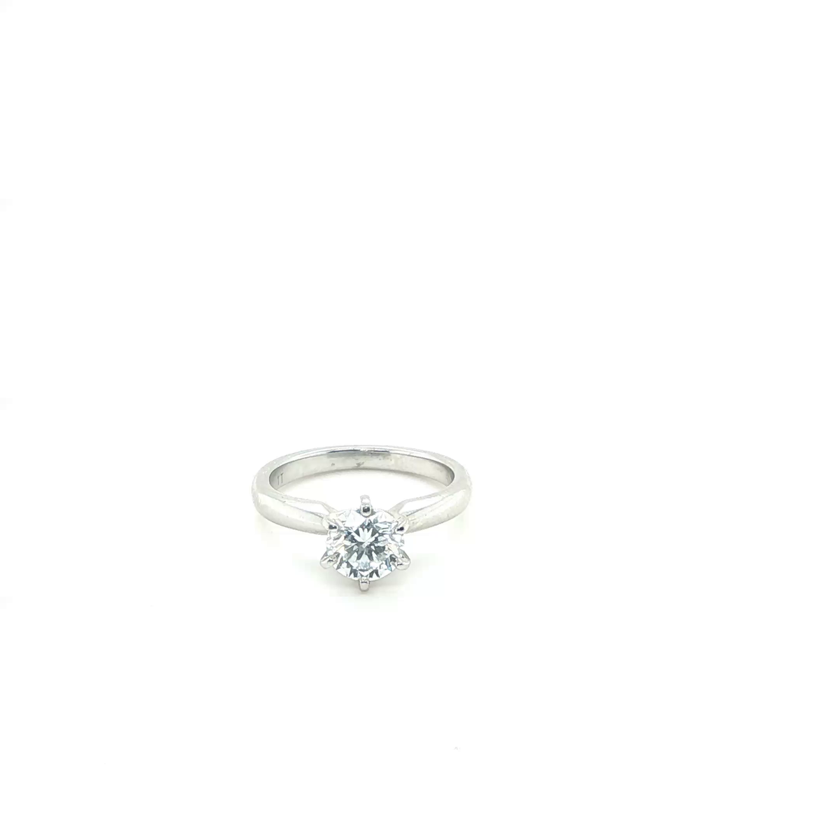Classic Round Brilliant Cut Diamond Solitaire Ring in Platinum
