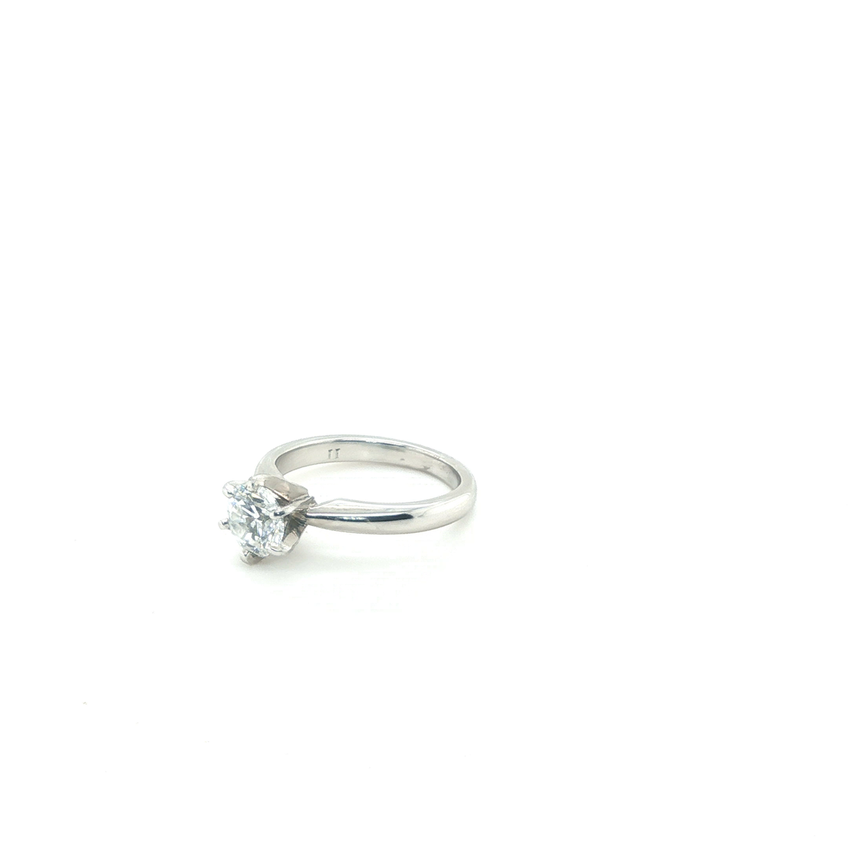 Classic Round Brilliant Cut Diamond Solitaire Ring in Platinum