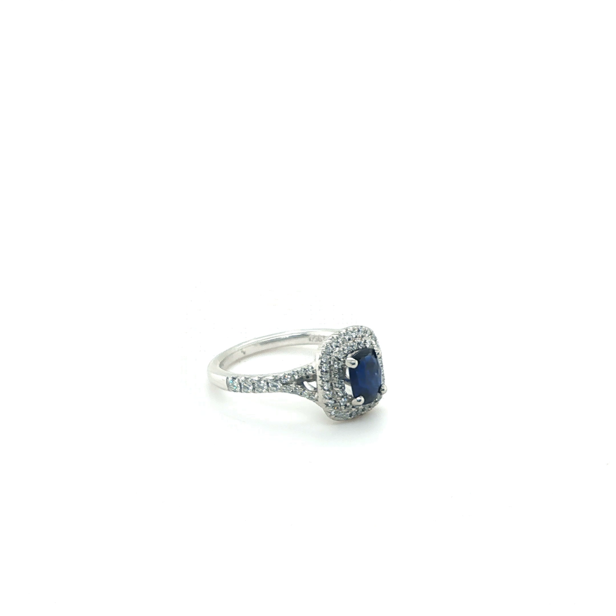 Cushion Cut Royal Blue Sapphire Solitaire Engagement Ring in Platinum