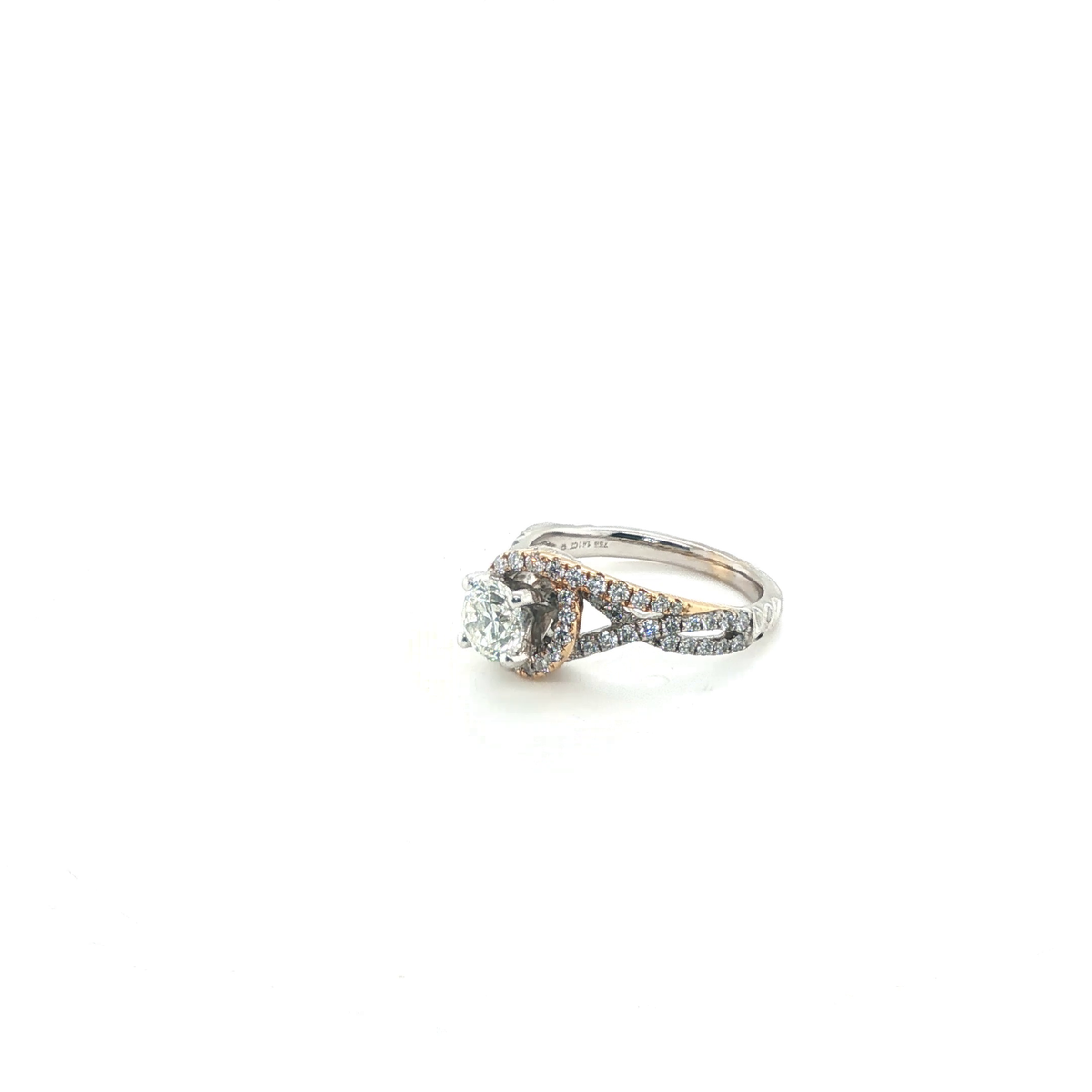 Round Brilliant Cut Diamond Engagement Ring in 18k White Gold