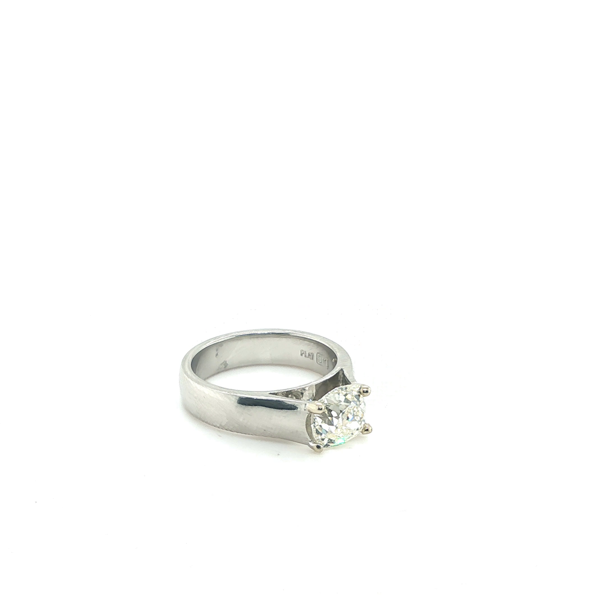 Classic Round Brilliant Diamond Solitaire Ring in Polished Platinum