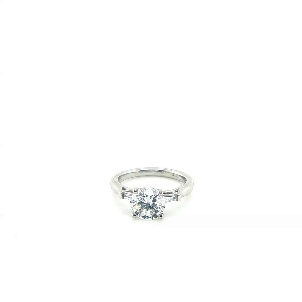 Classic Round Brilliant Diamond Solitaire Engagement Ring in Polished Platinum