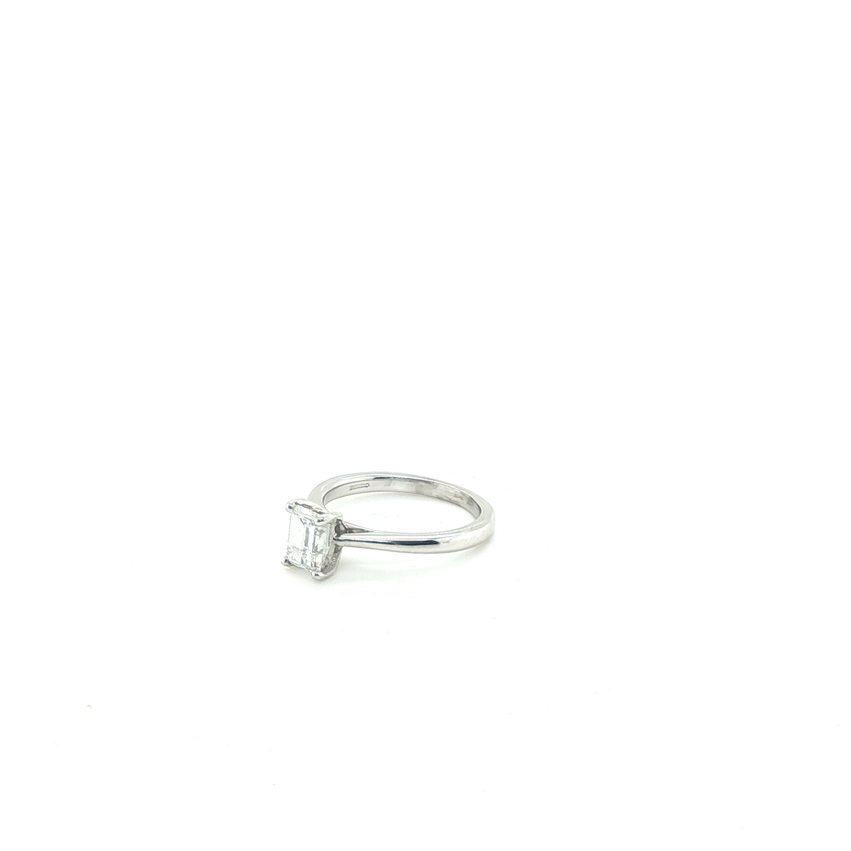 Emerald Cut Diamond Solitaire Ring in Platinum