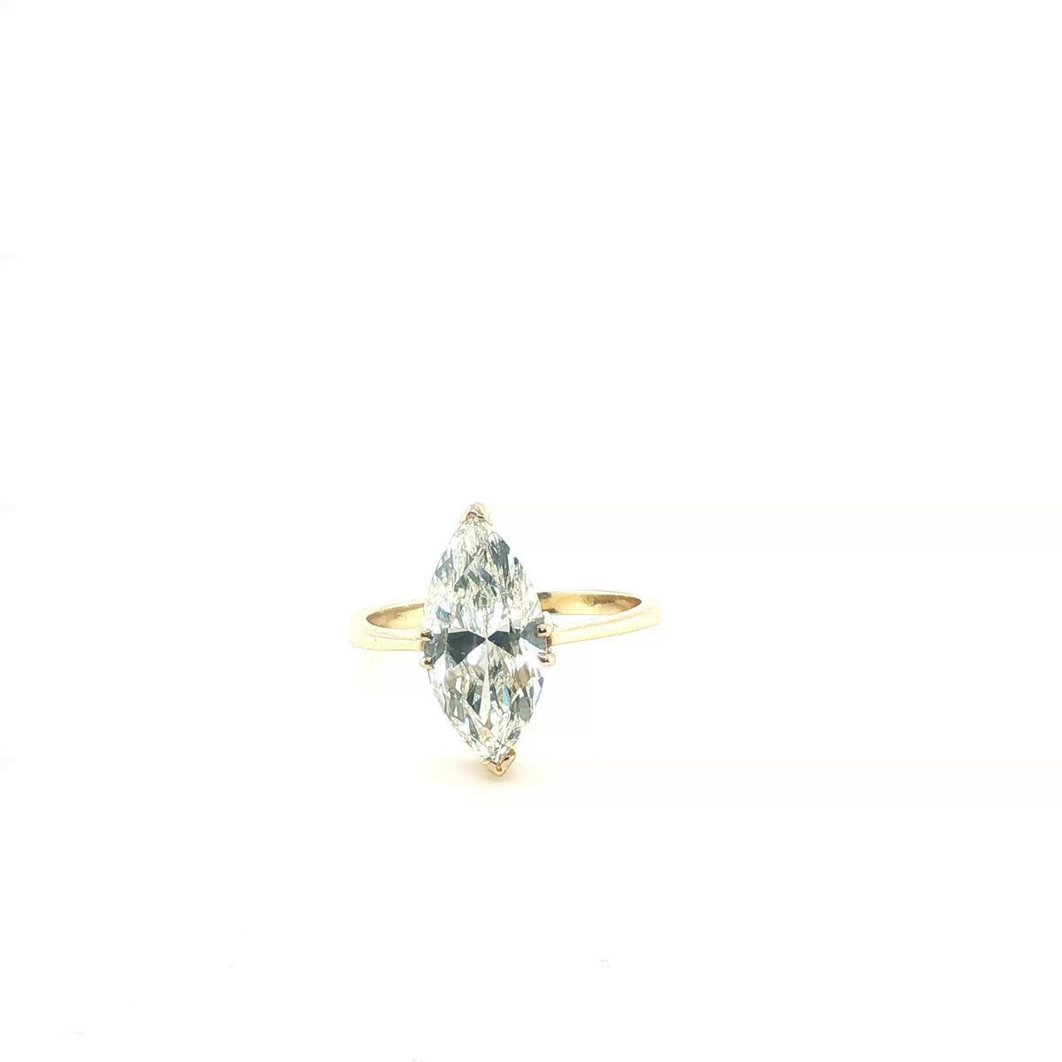 Marquise Brilliant Cut Diamond Solitaire Ring in Yellow Gold