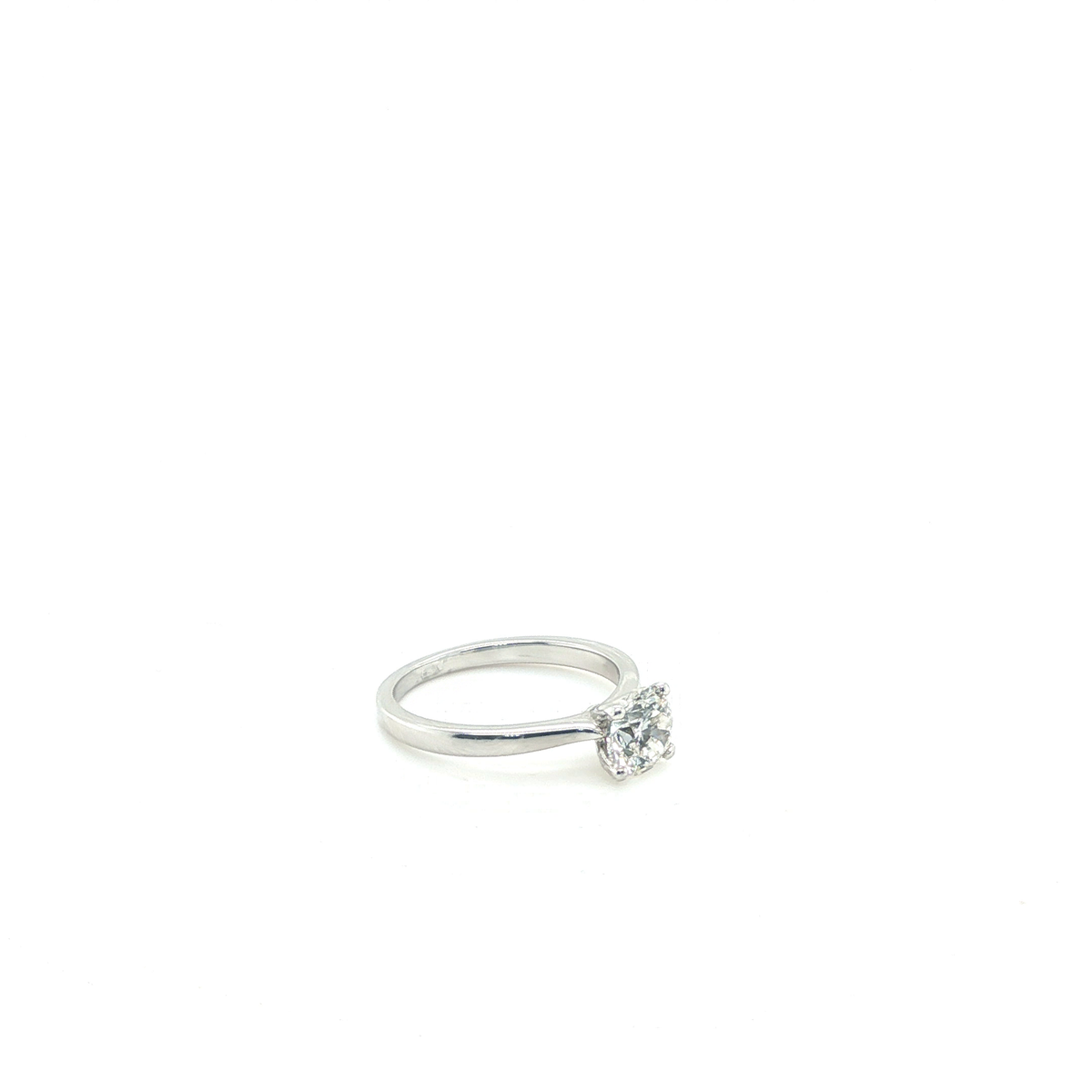 Round Brilliant-Cut Diamond Solitaire Ring in Platinum