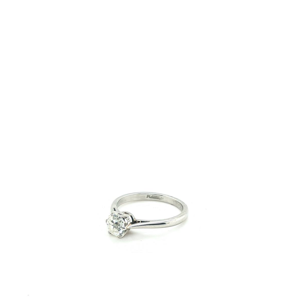 Vintage-Inspired Platinum Round Brilliant Diamond Solitaire Ring