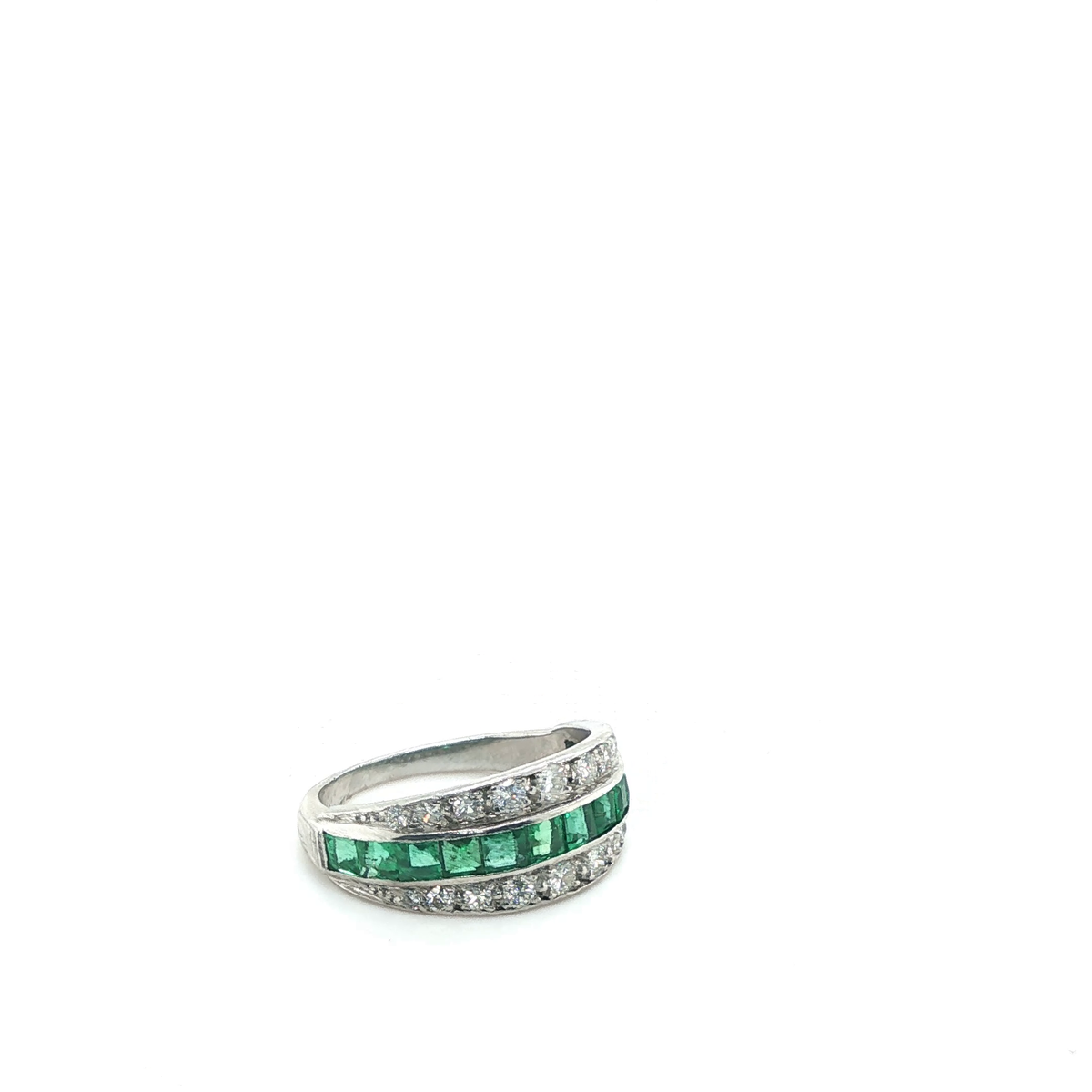 White Gold Triple-Row Band with Step-Cut Emeralds and Round Brilliant Diamonds