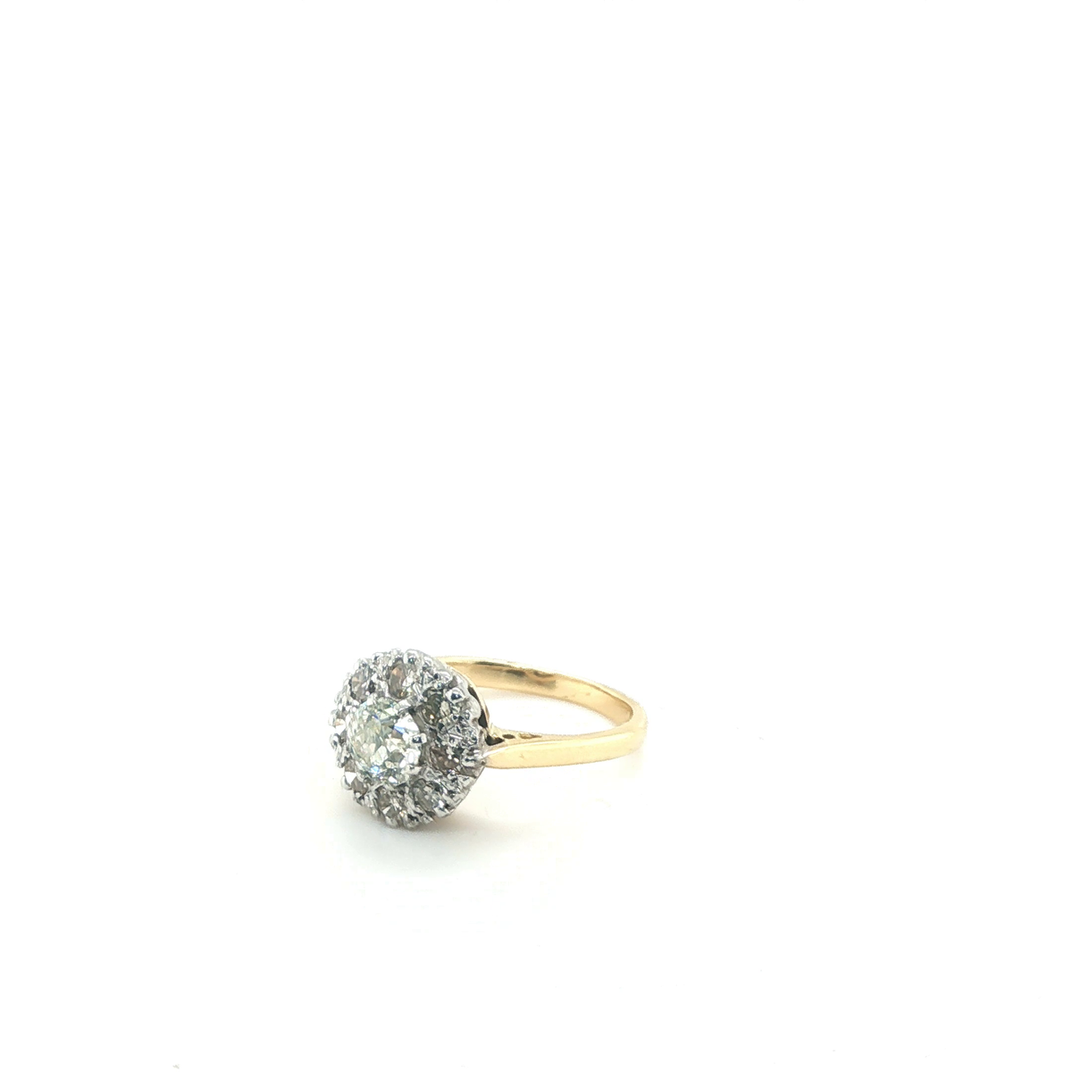 Round Brilliant Diamond Cluster Halo Cocktail Ring in Yellow Gold