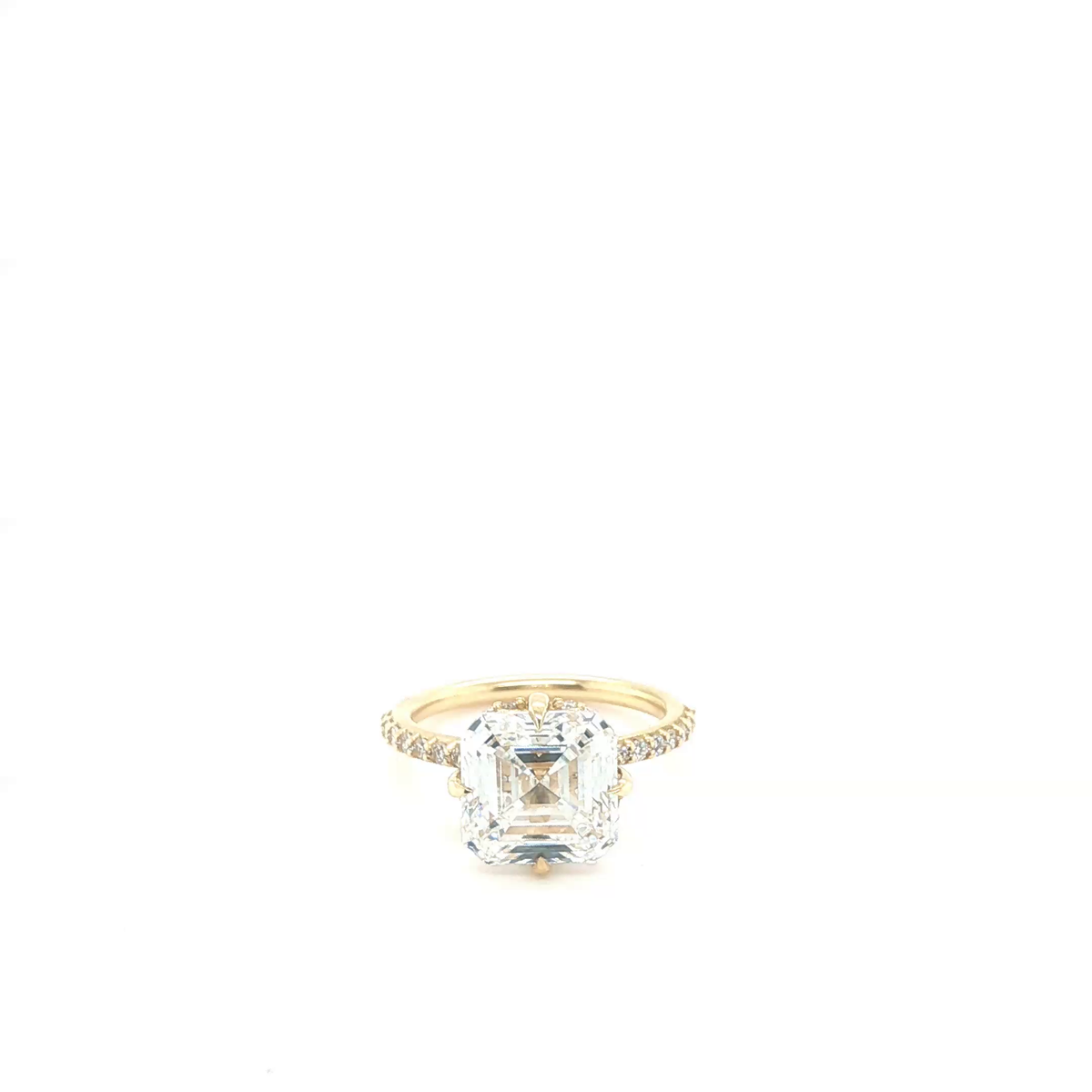 Asscher Cut Lab-Grown Diamond Solitaire Engagement Ring in 18k Yellow Gold Pave Band